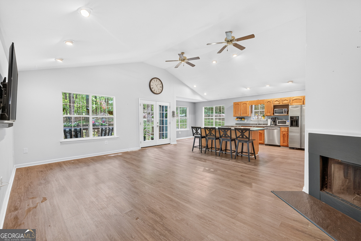 154 Pheasant Run Property Photo 7