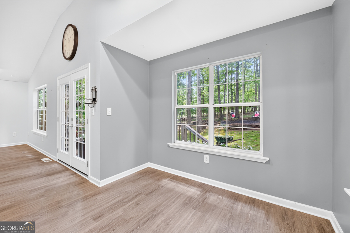 154 Pheasant Run Property Photo 16