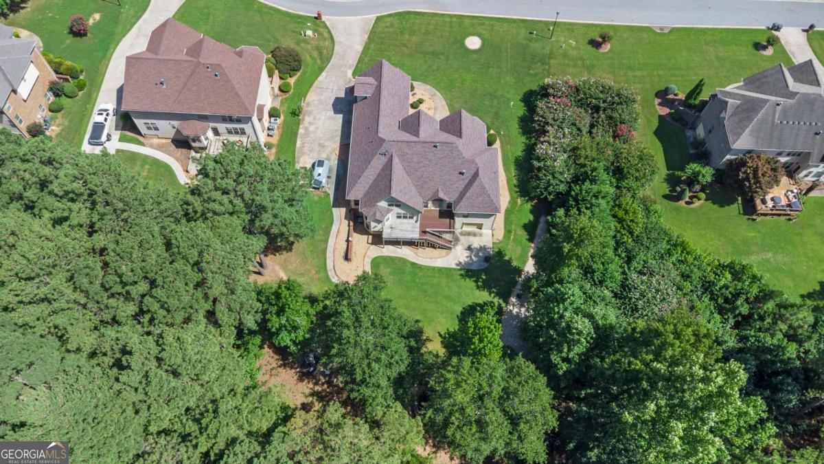 812 Treeline Drive Property Photo 30