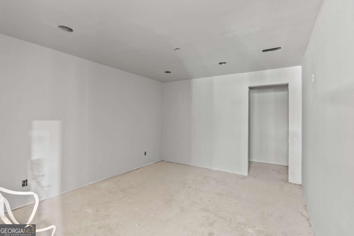 812 Treeline Drive Property Photo 36