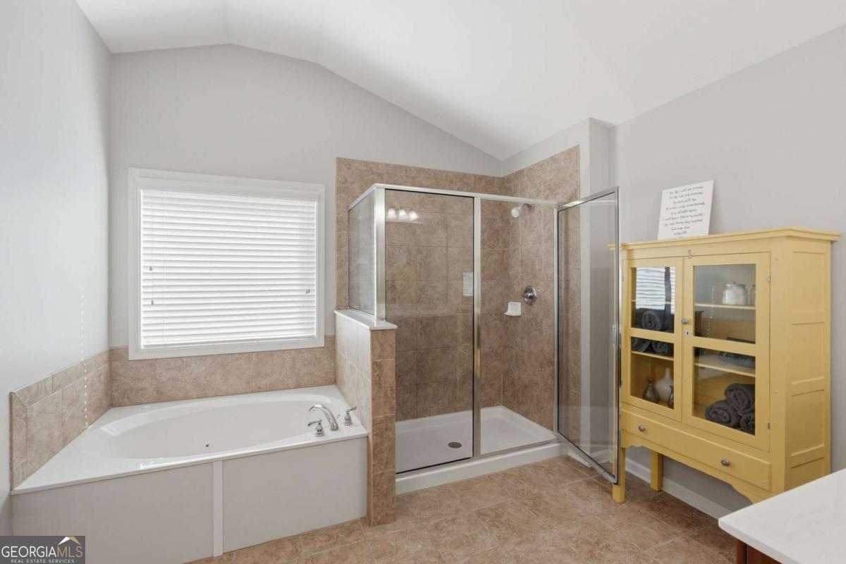 6107 Stillwater Place Property Photo 32