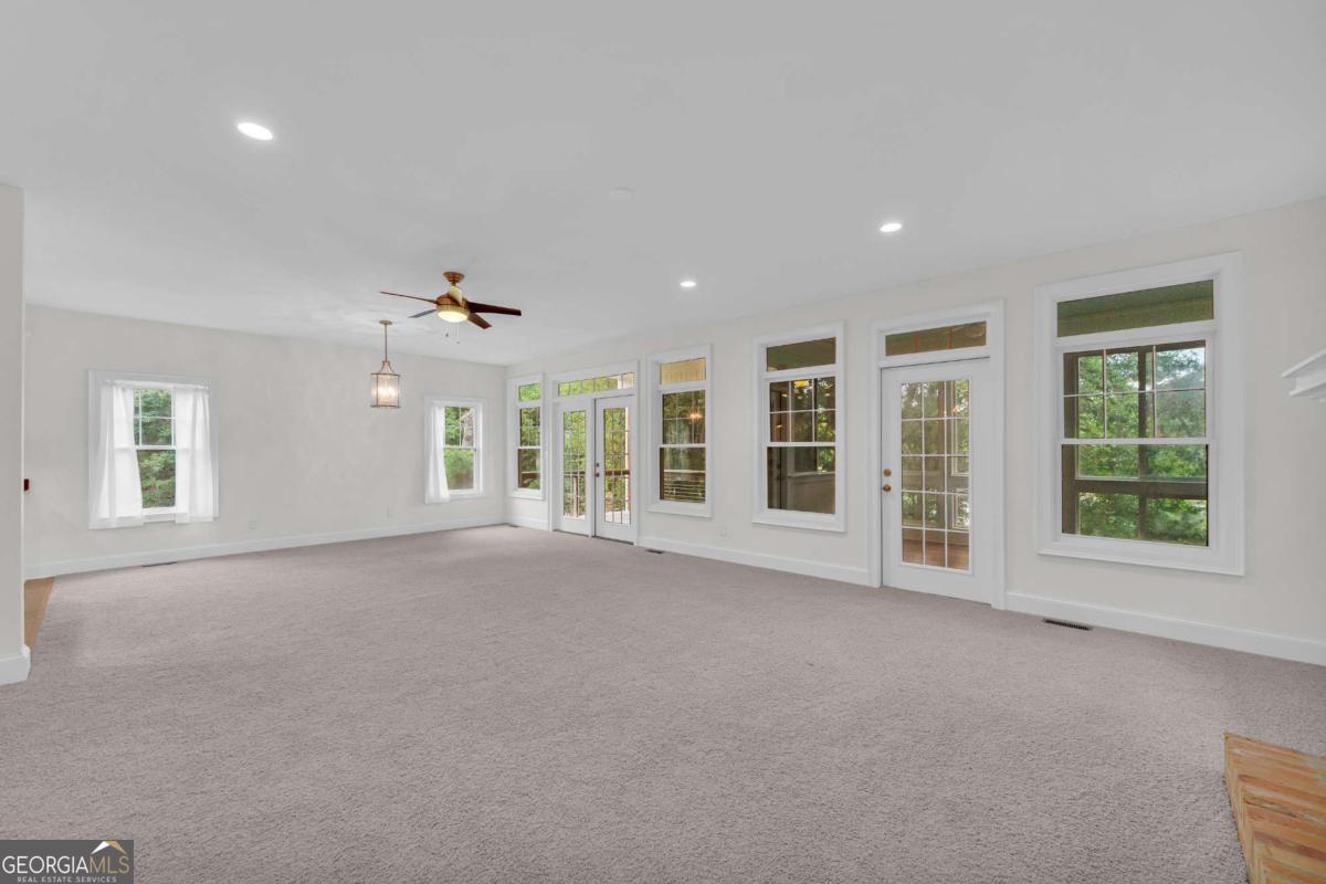 27 Classic Drive Property Photo 25
