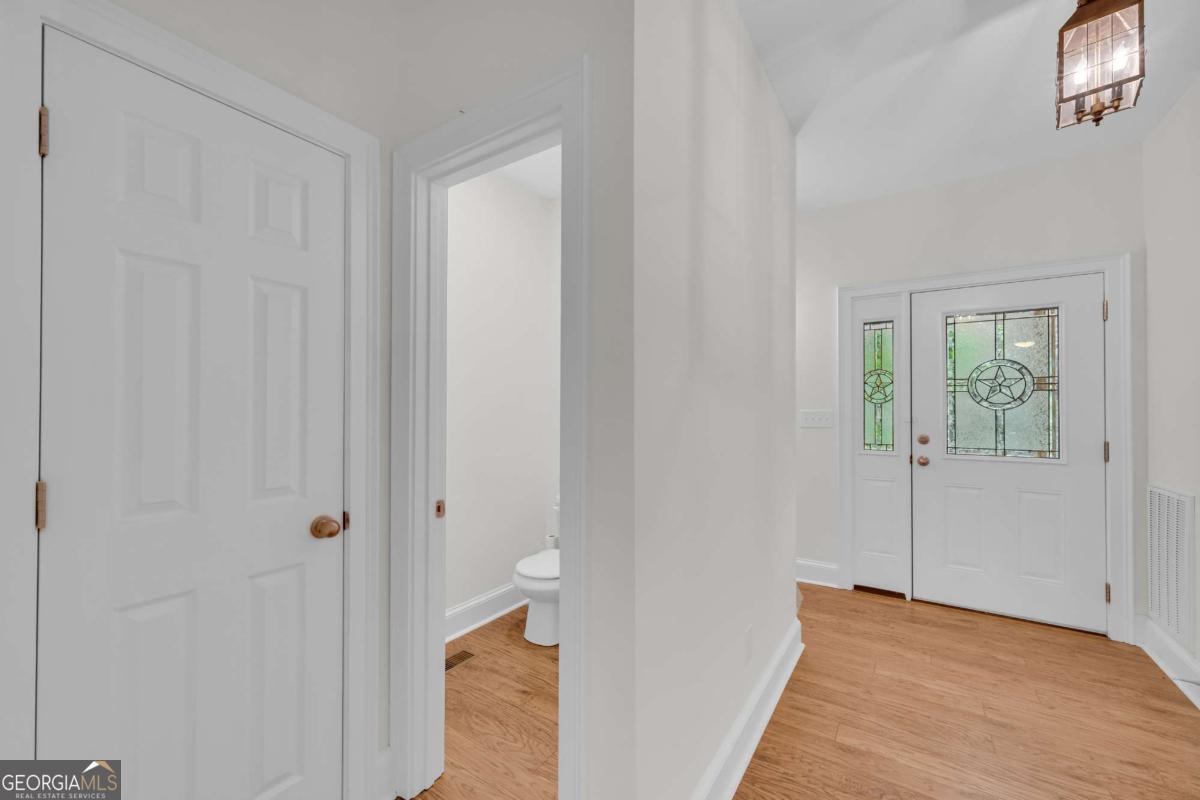 27 Classic Drive Property Photo 26