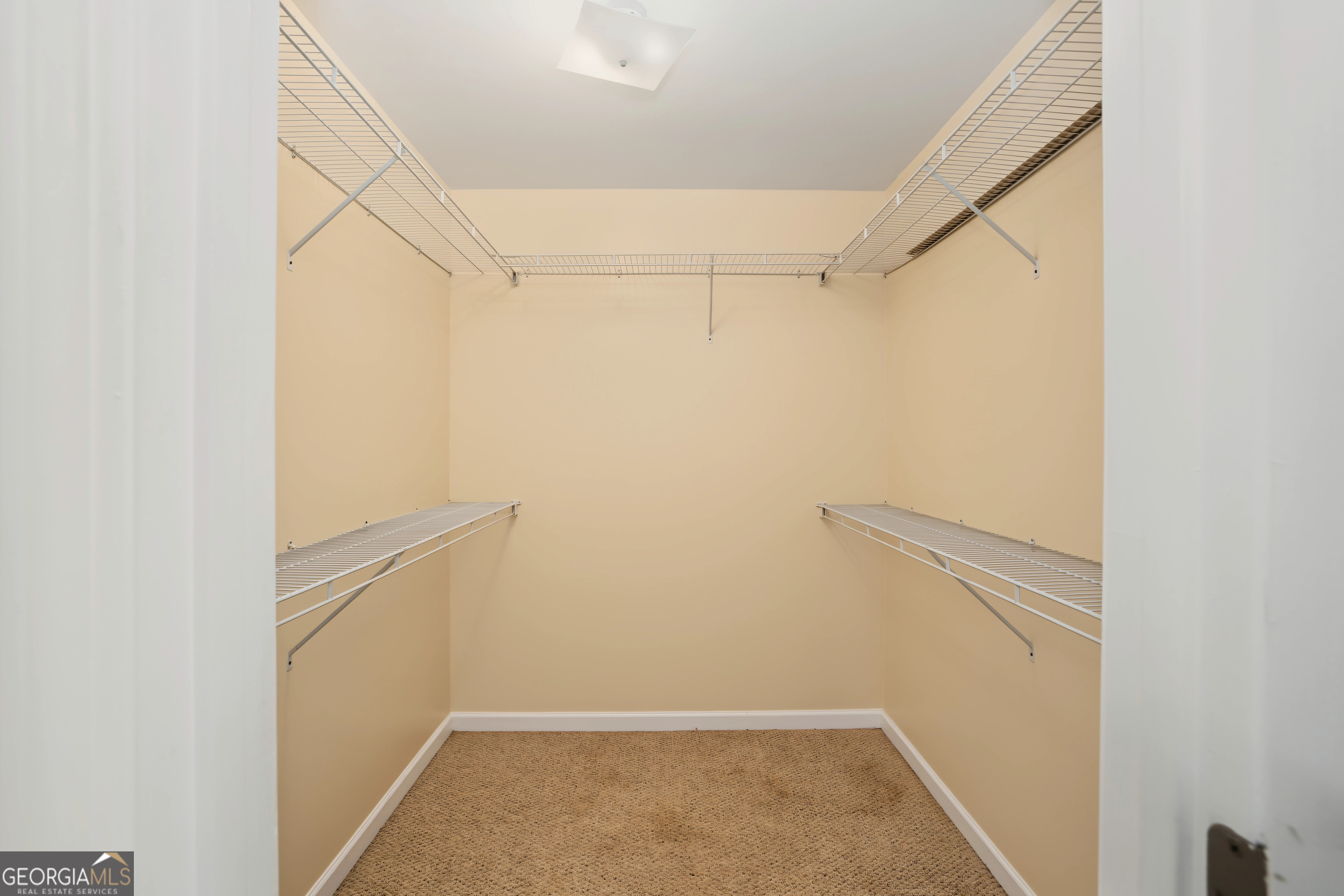 325 Leonard Road Property Photo 22