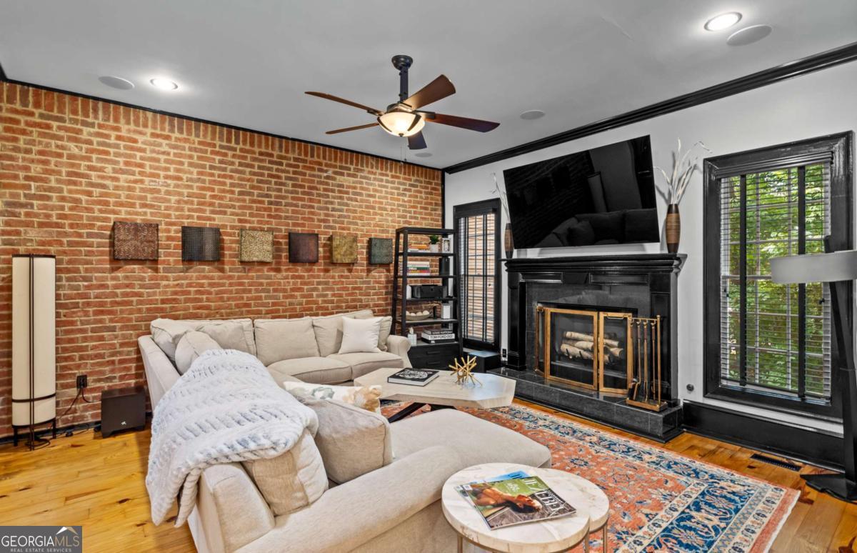 5512 Glenridge Drive # K Property Photo 19