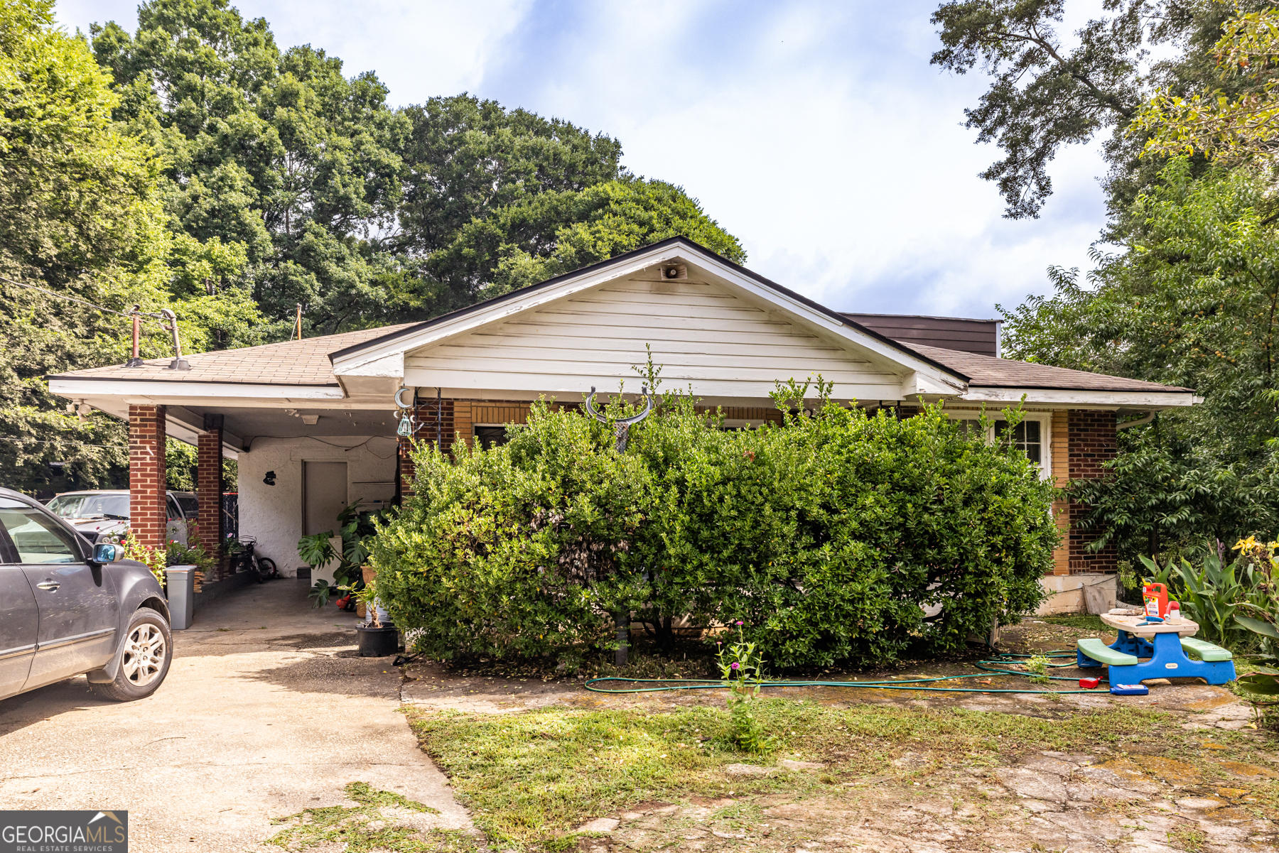 1176 Key Road SE