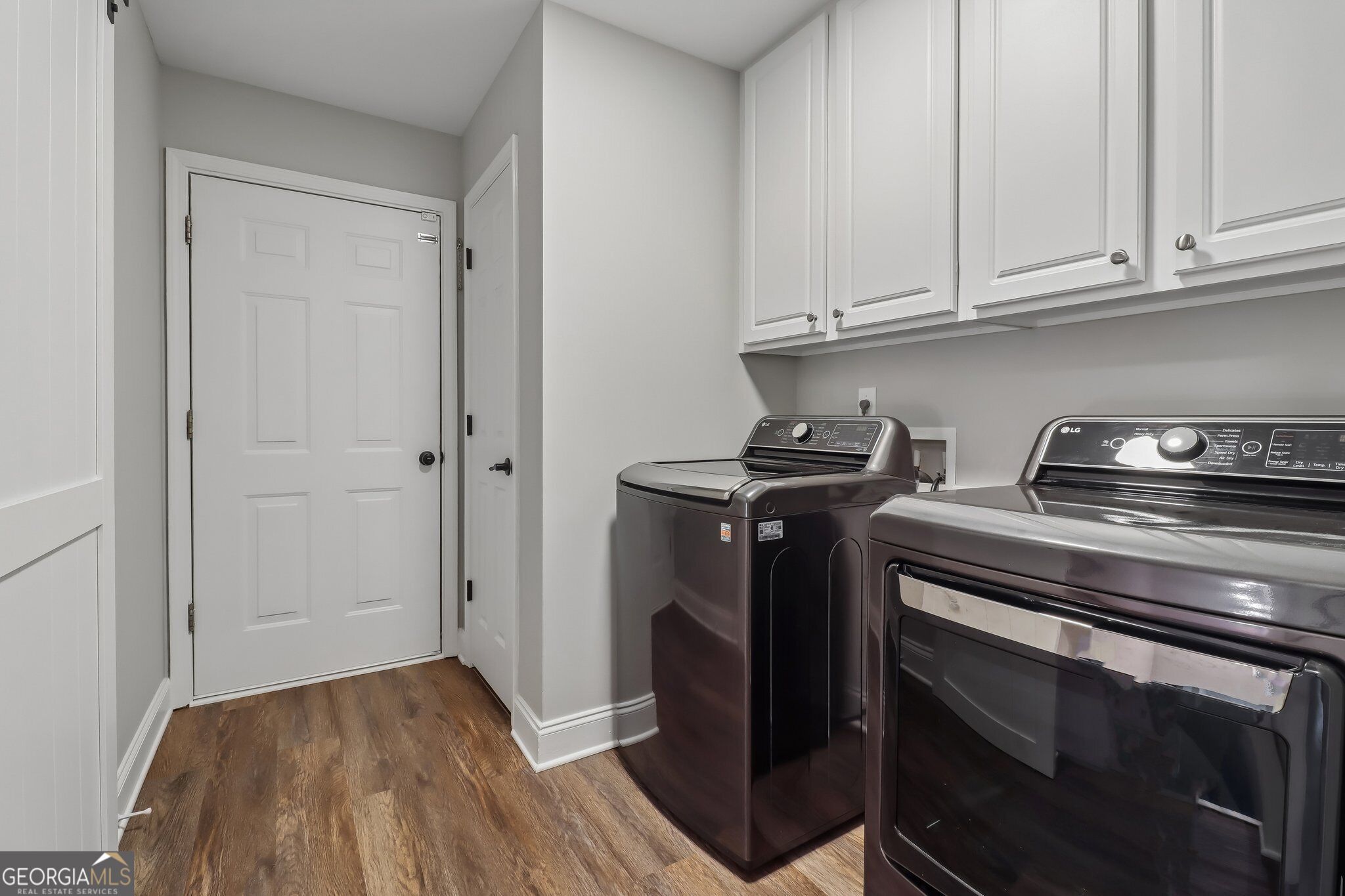 5715 Catalpa Court Property Photo 32