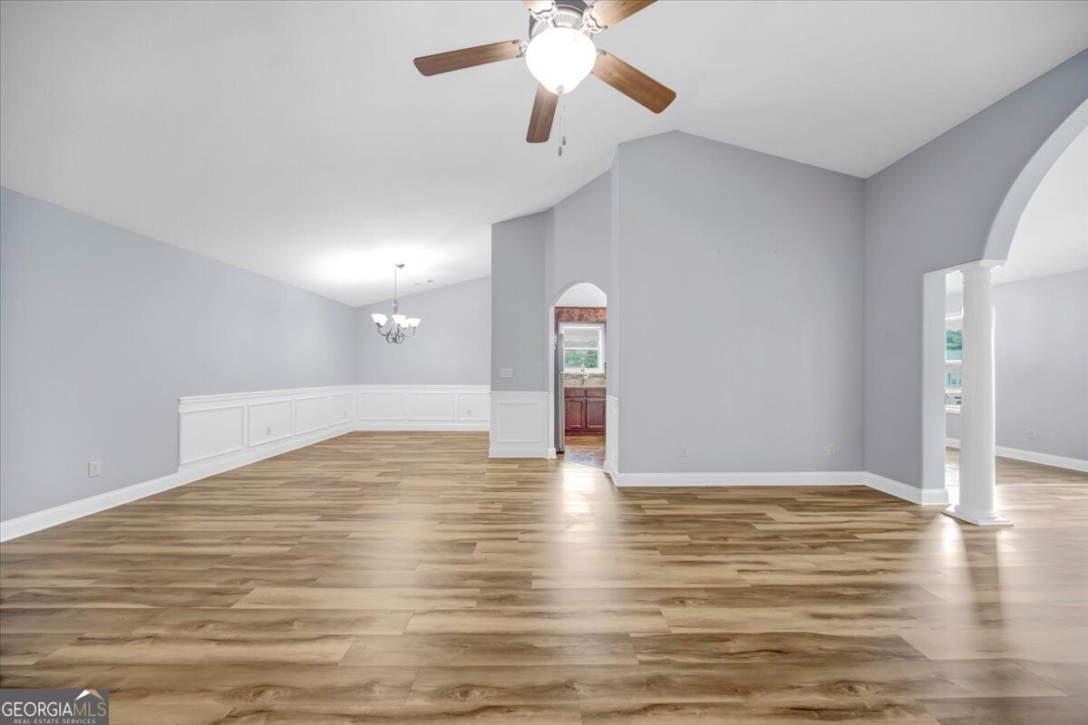 1411 Silvergate Way Property Photo 14
