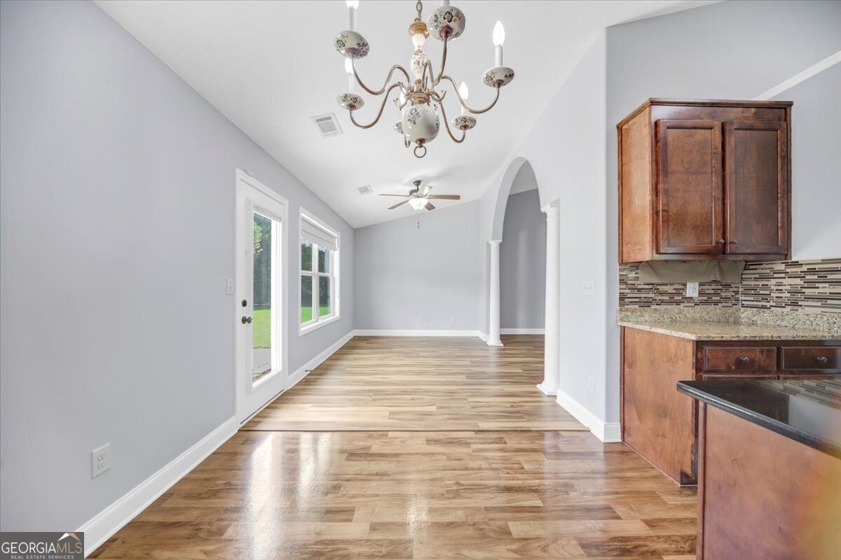1411 Silvergate Way Property Photo 18