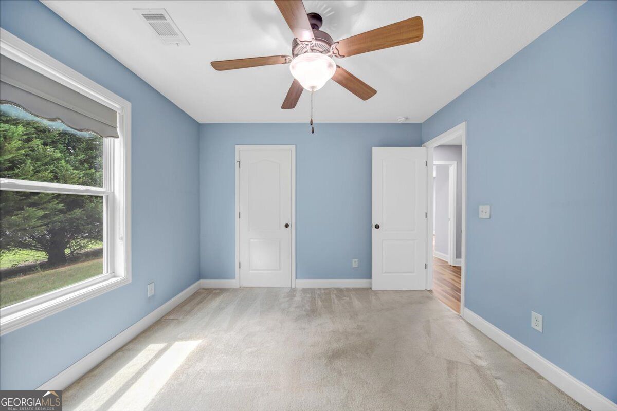 1411 Silvergate Way Property Photo 30