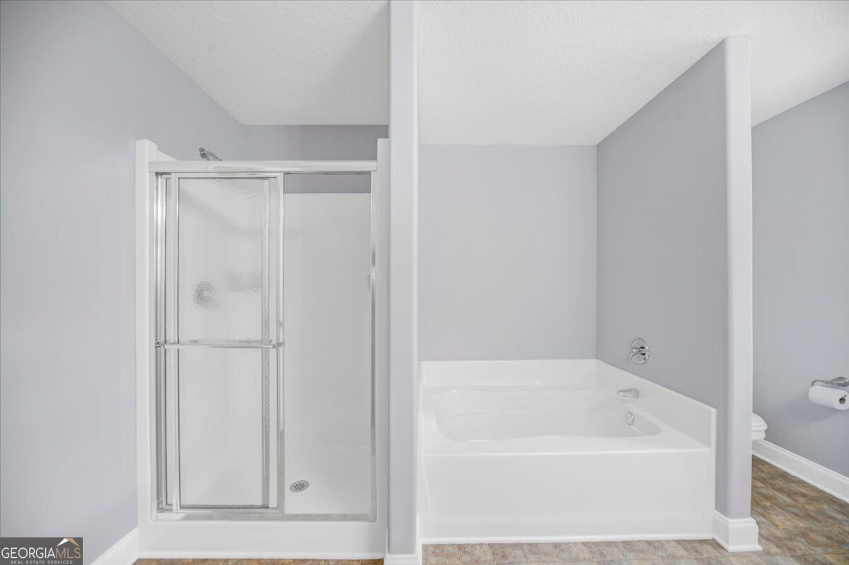 1411 Silvergate Way Property Photo 39