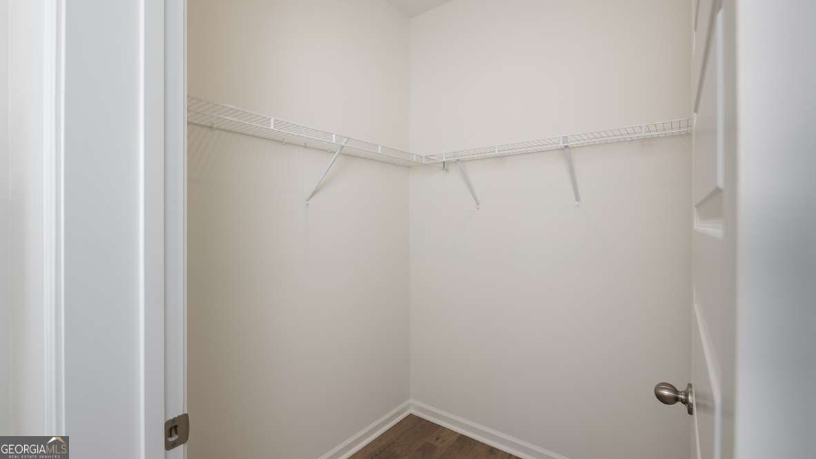 6190 Honeybell Alley Property Photo 8