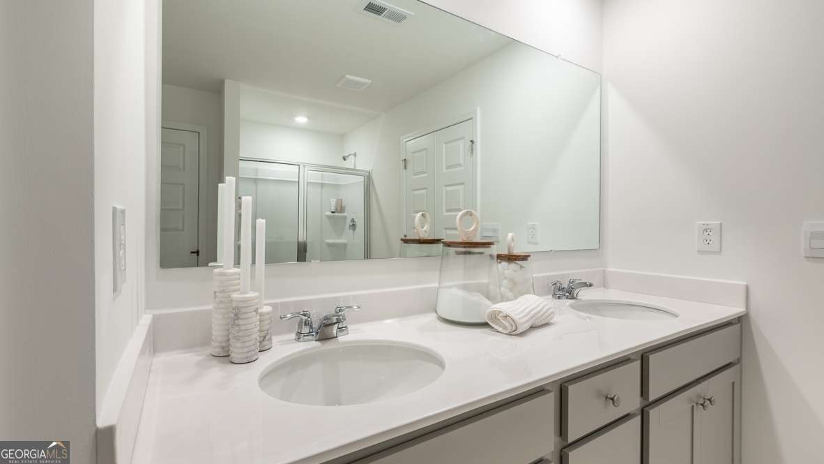 6190 Honeybell Alley Property Photo 32