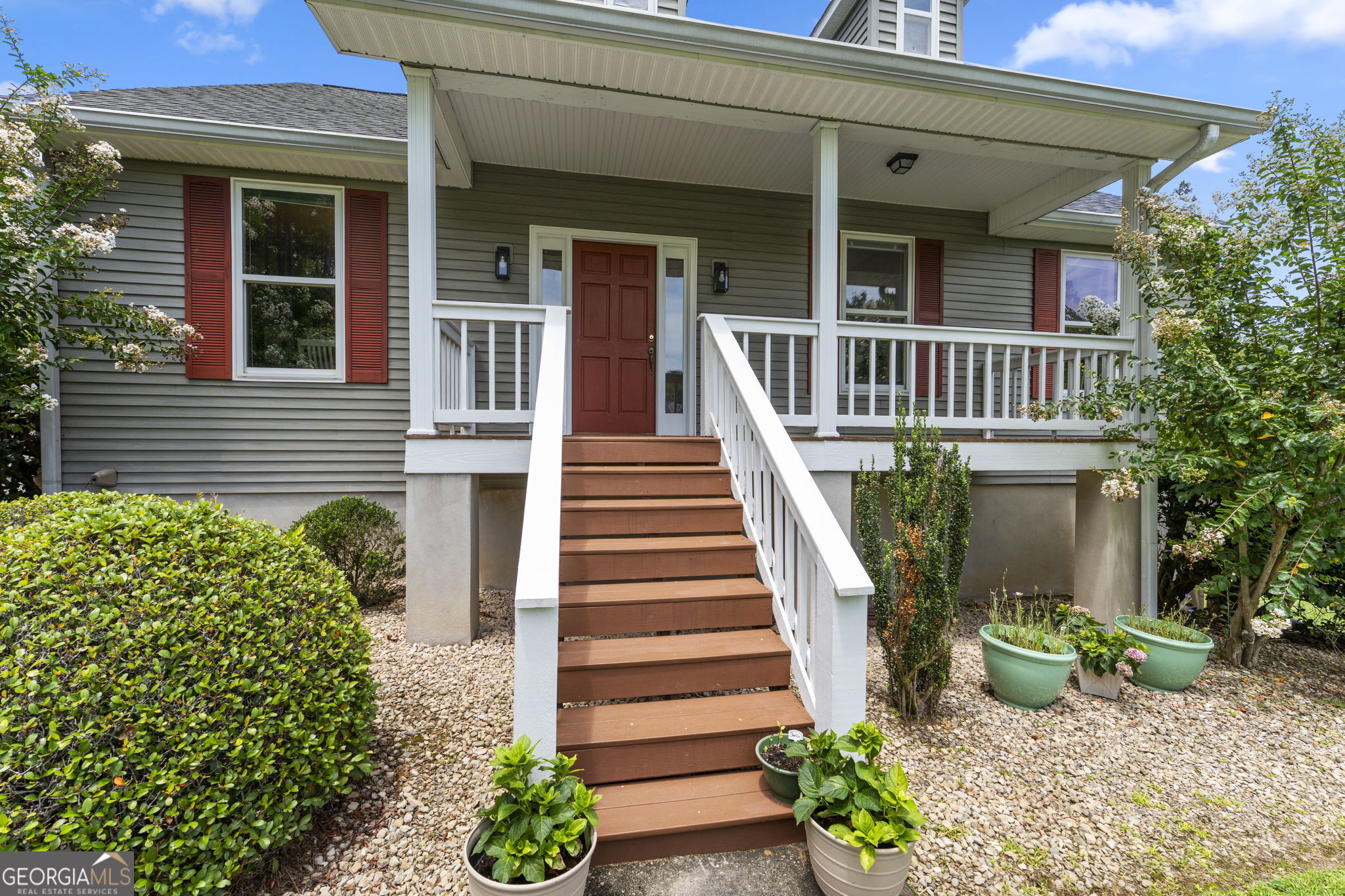 354 Hillridge Cove Property Photo 5