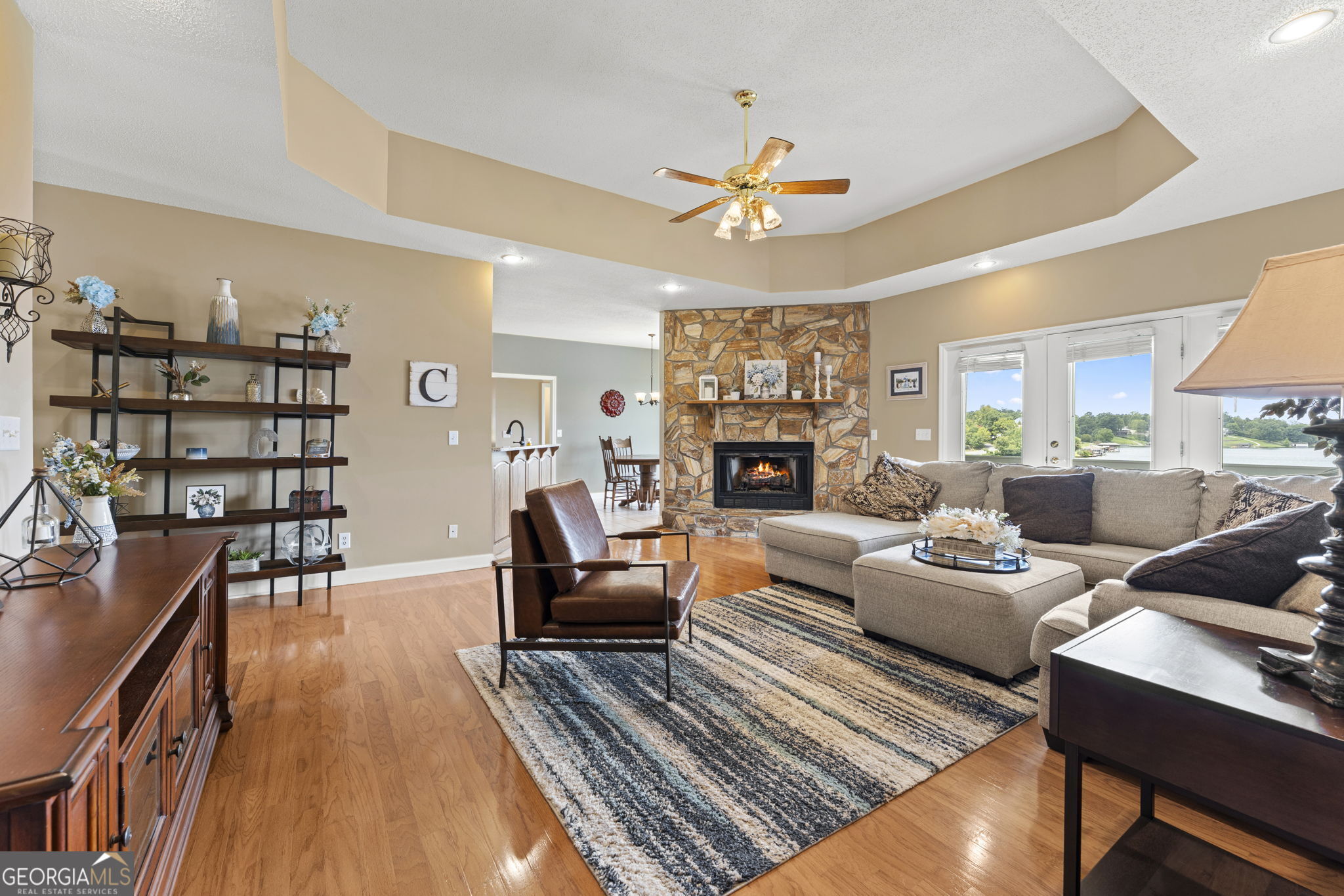 354 Hillridge Cove Property Photo 10