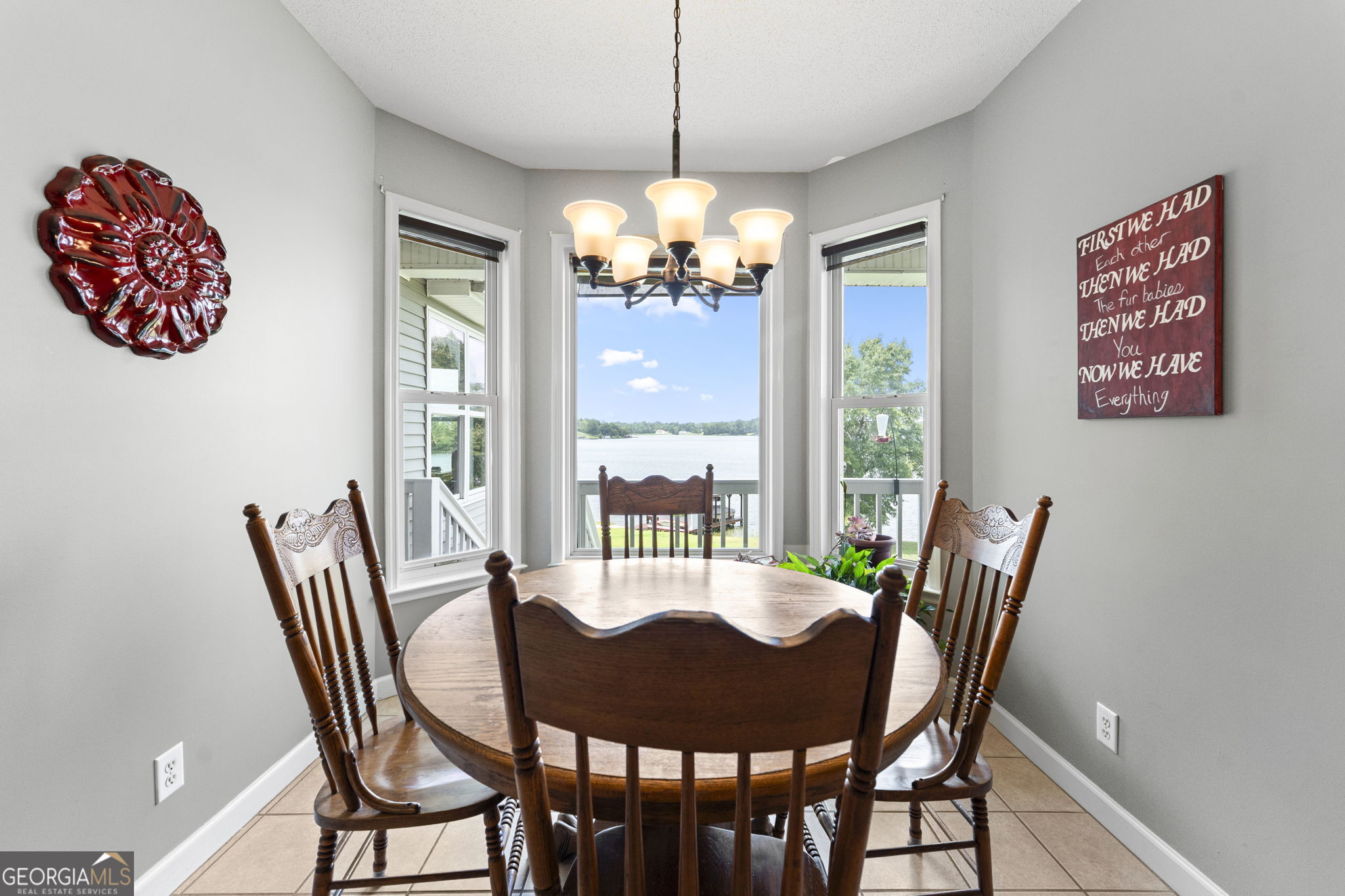 354 Hillridge Cove Property Photo 16