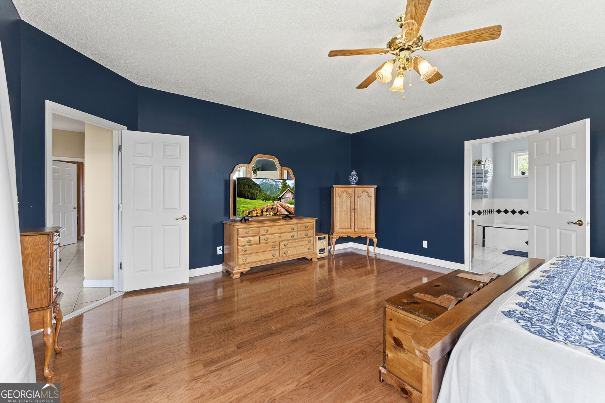 354 Hillridge Cove Property Photo 21