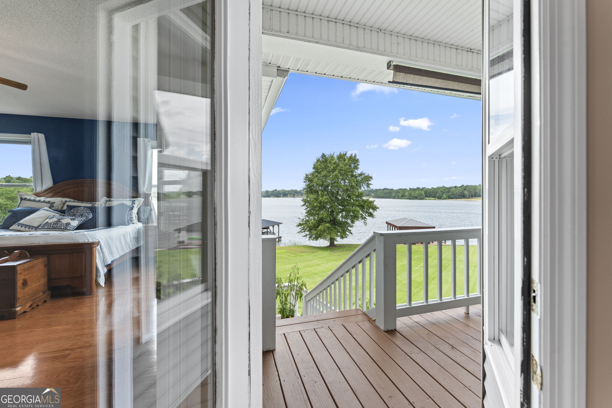 354 Hillridge Cove Property Photo 26