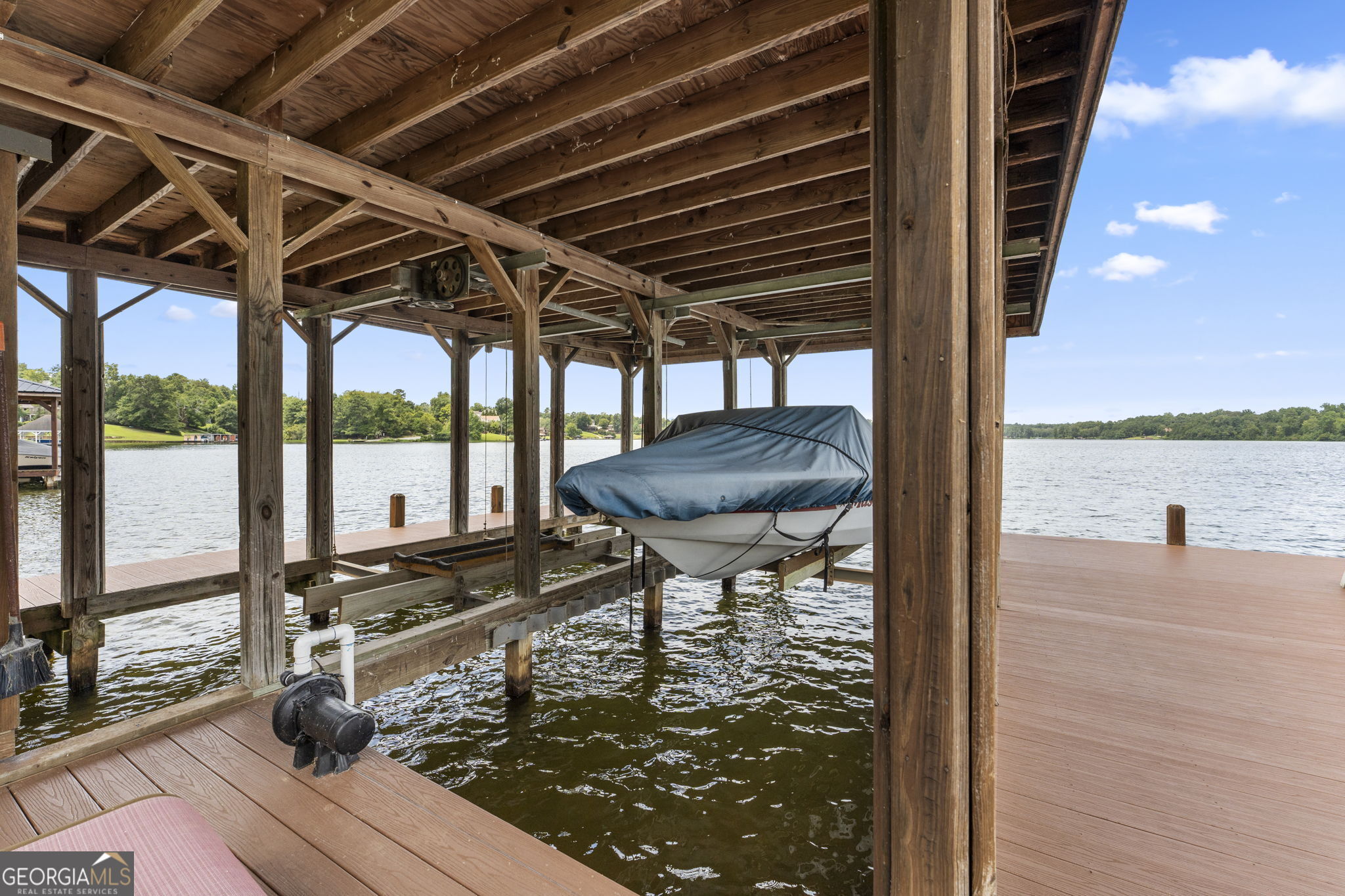 354 Hillridge Cove Property Photo 47