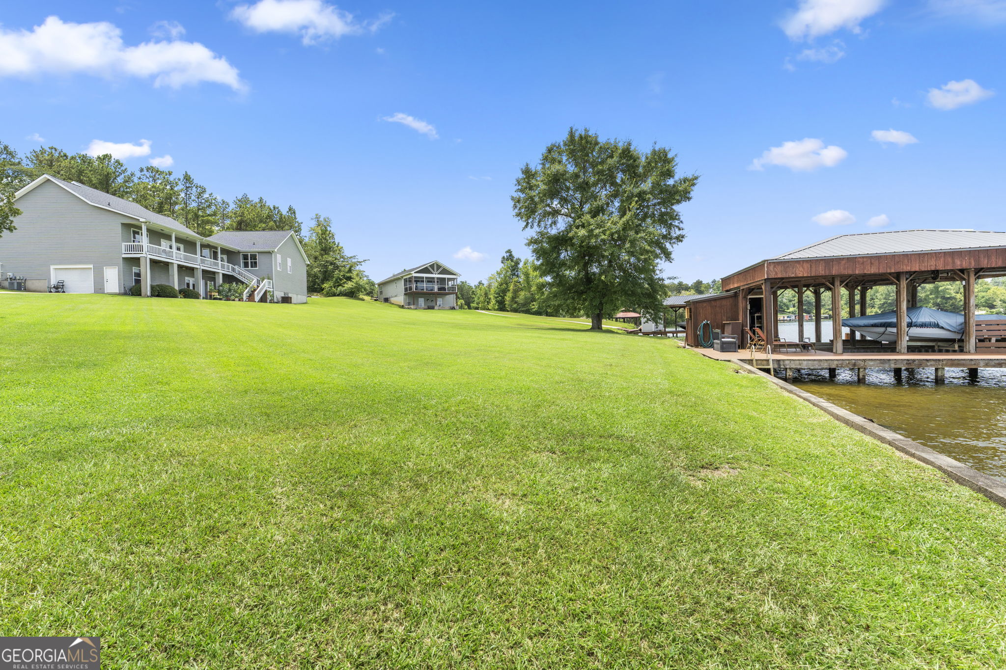 354 Hillridge Cove Property Photo 49