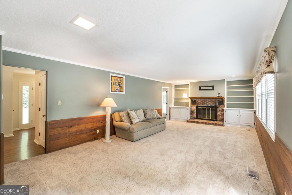 2311 Wesleyan Drive Property Photo 11