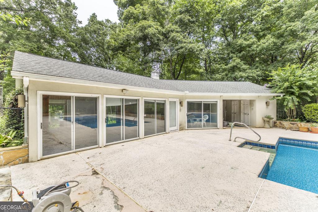 2311 Wesleyan Drive Property Photo 44