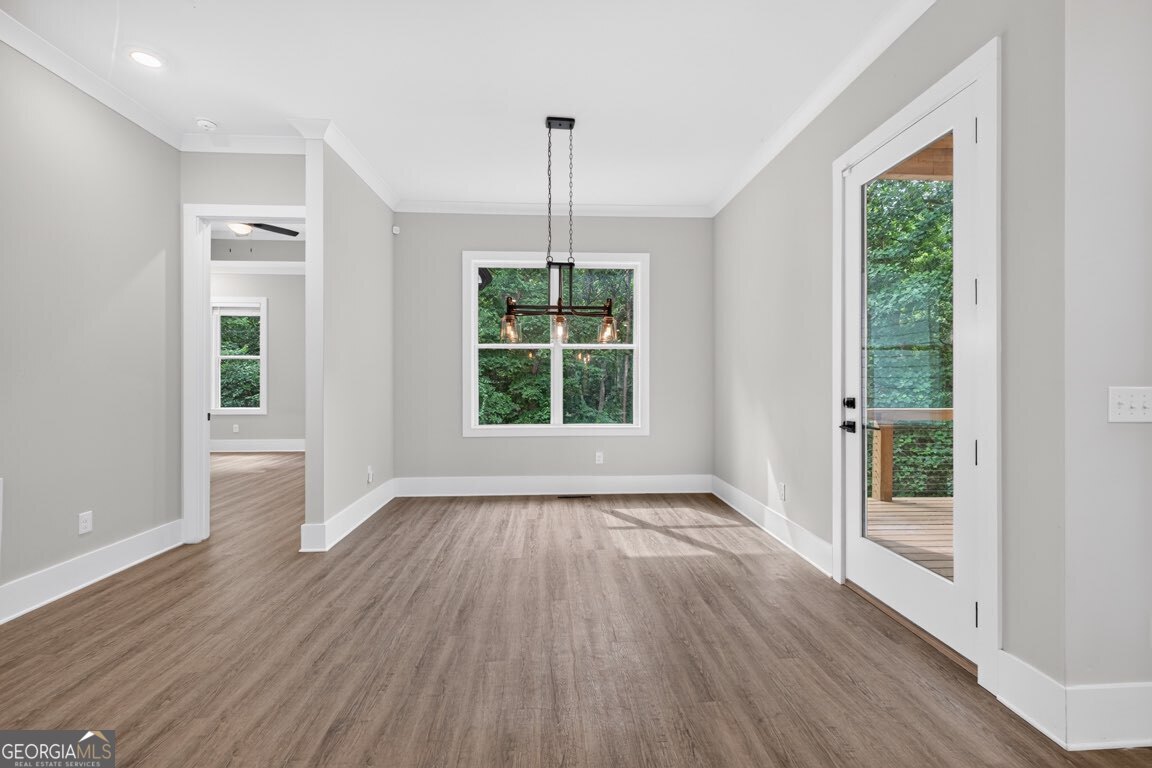 6052 Oak Hill Drive Property Photo 15