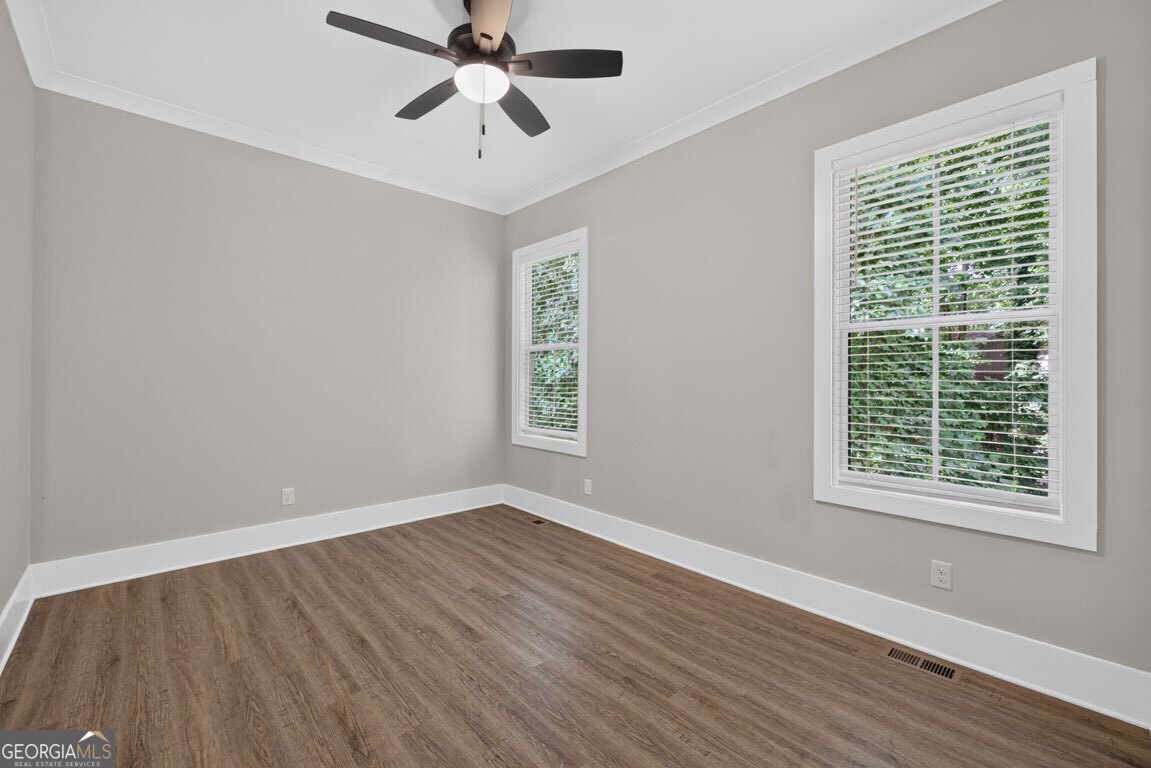 6052 Oak Hill Drive Property Photo 28