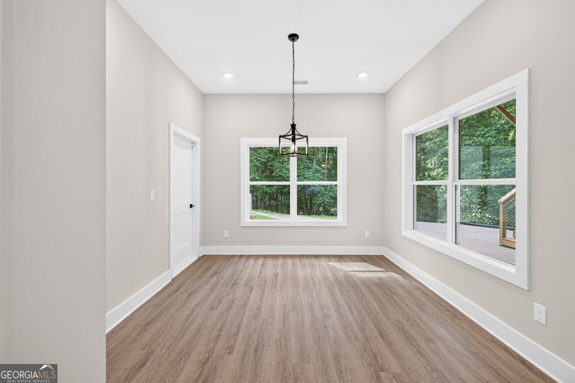 6052 Oak Hill Drive Property Photo 37