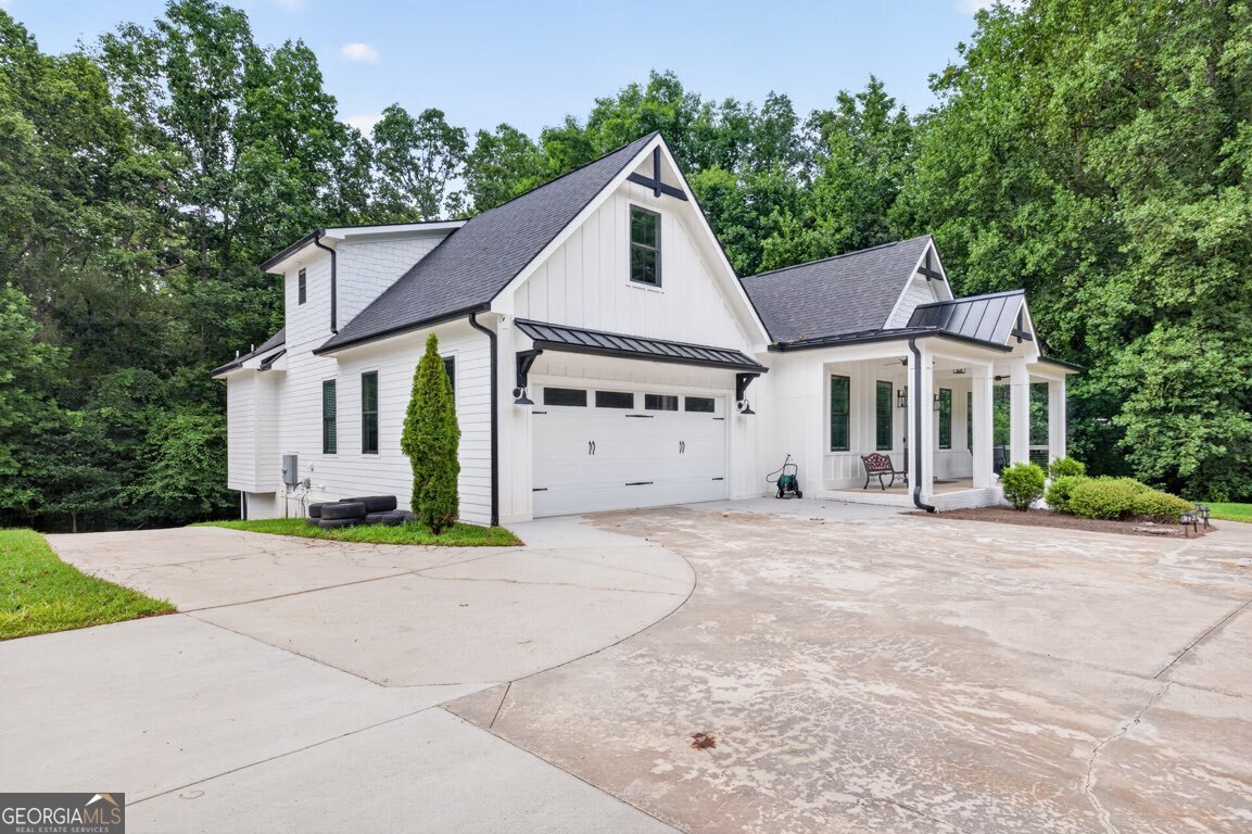 6052 Oak Hill Drive Property Photo 46