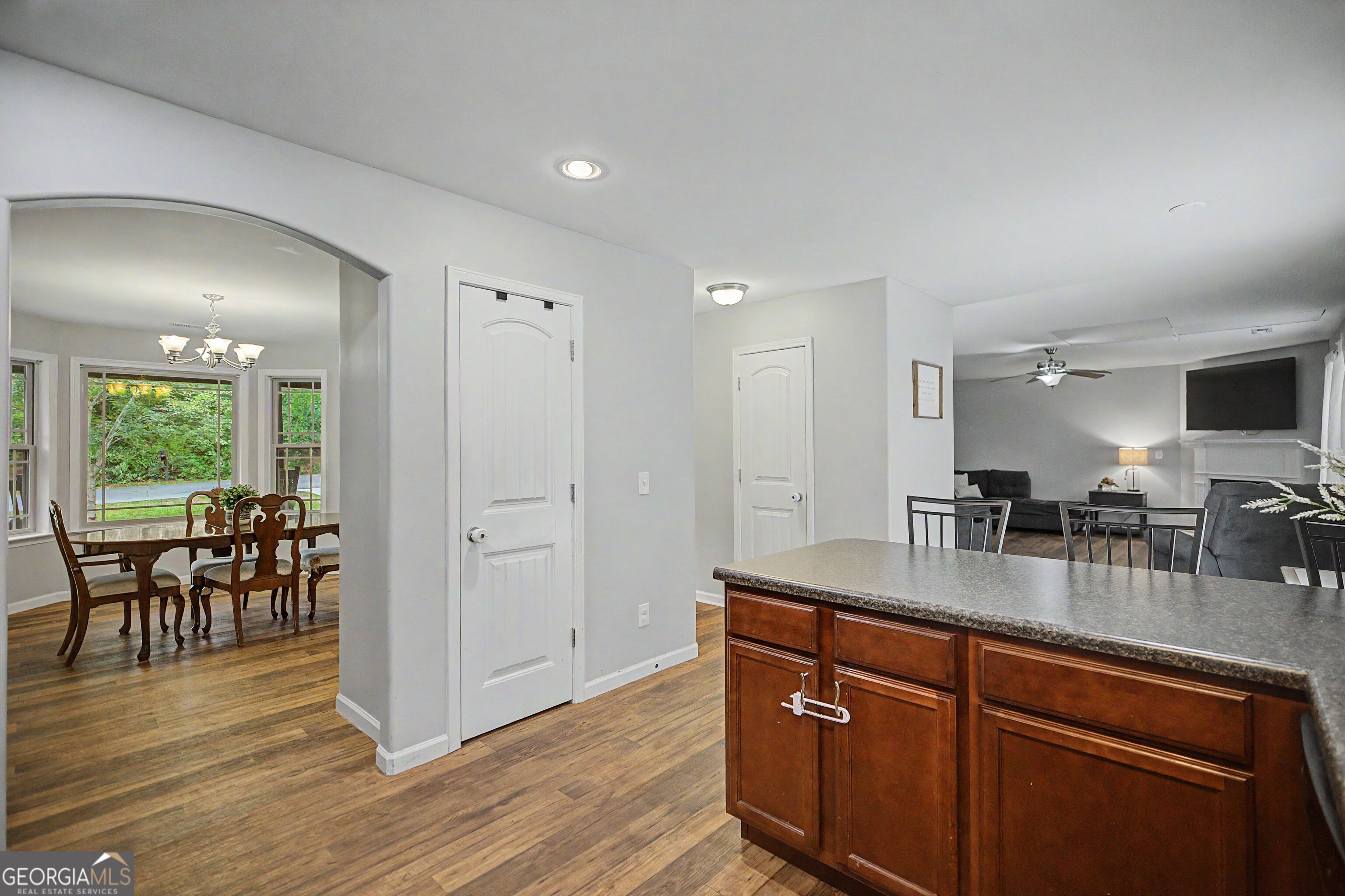 702 Club Drive Property Photo 12