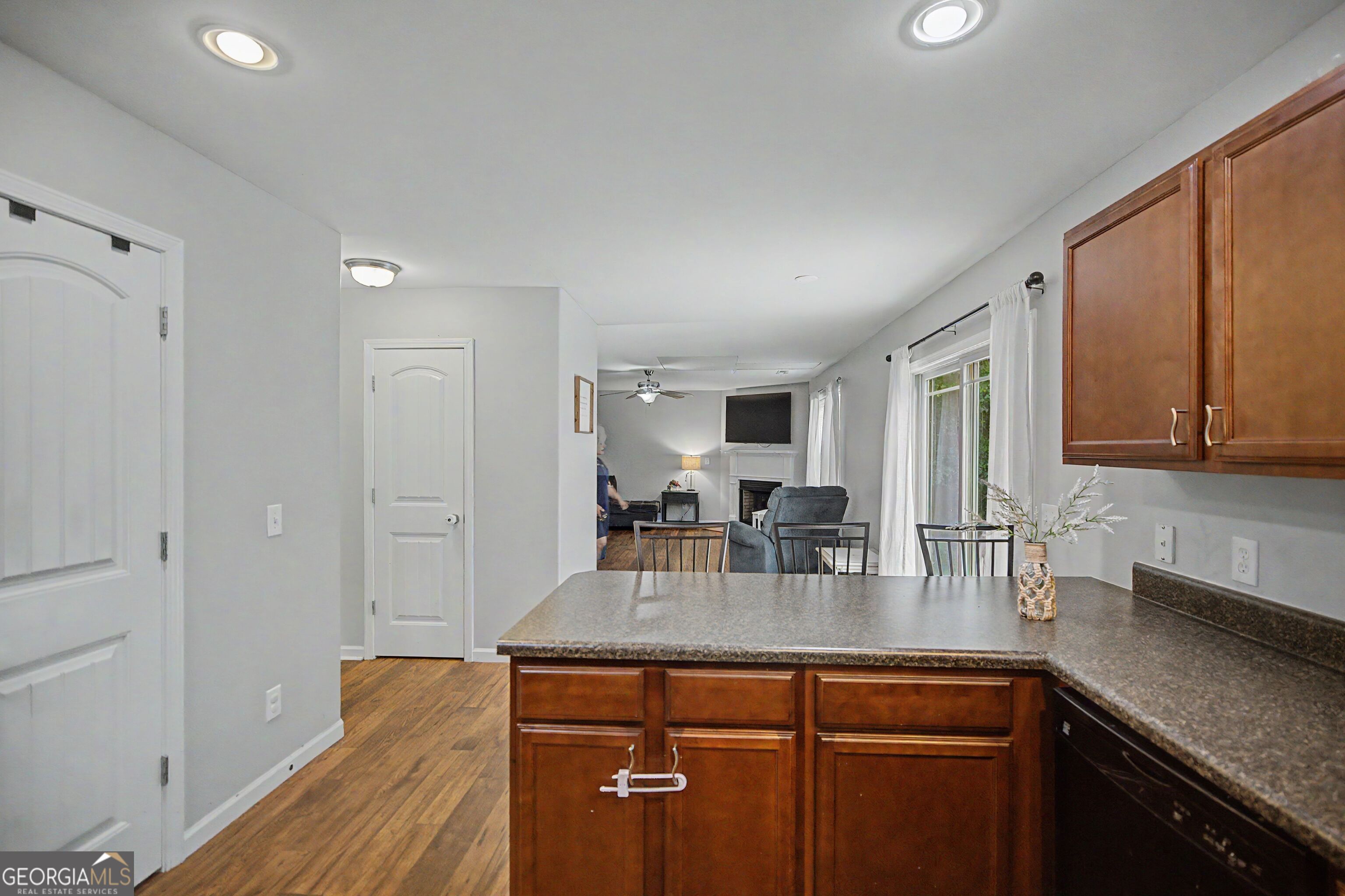 702 Club Drive Property Photo 14