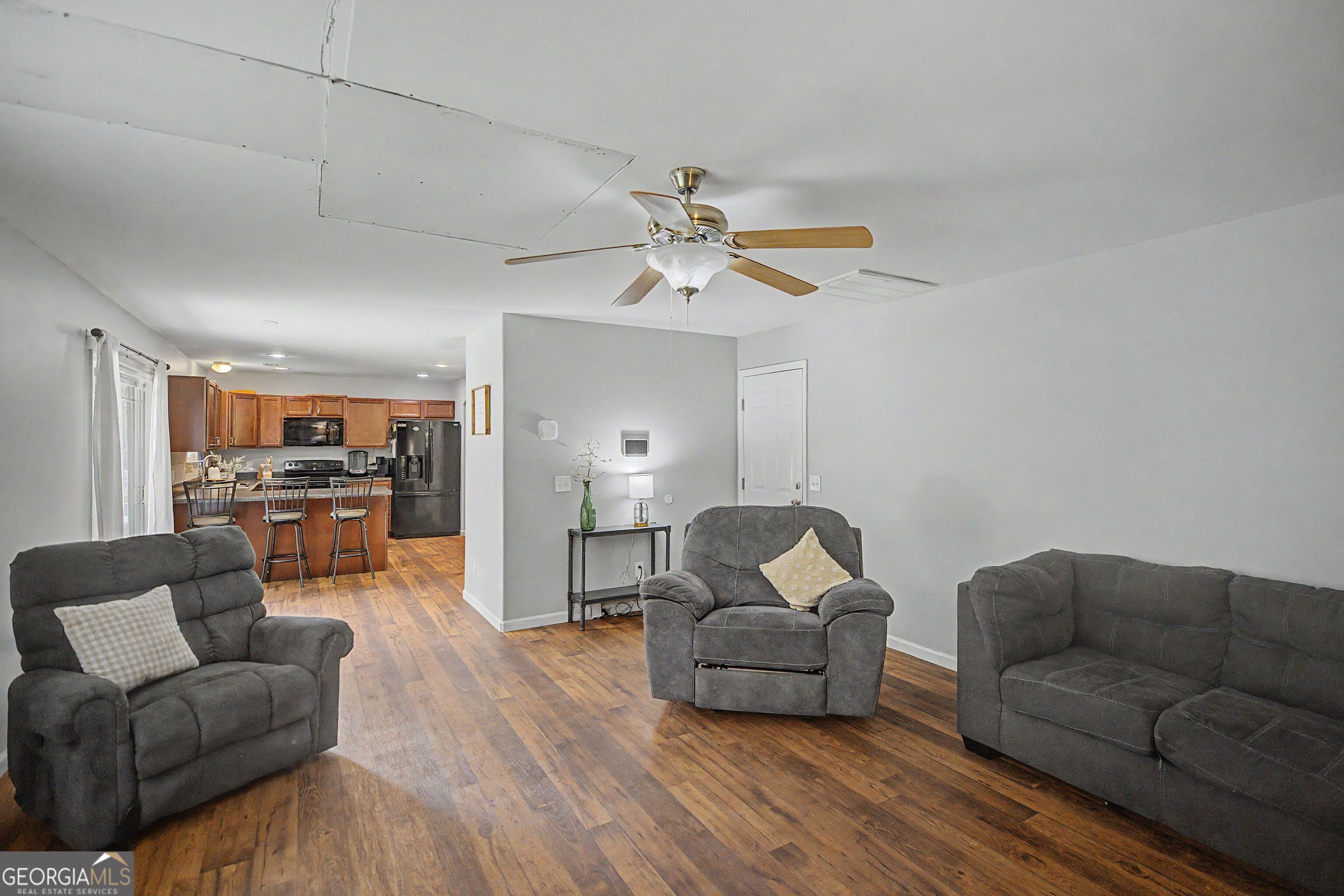 702 Club Drive Property Photo 15