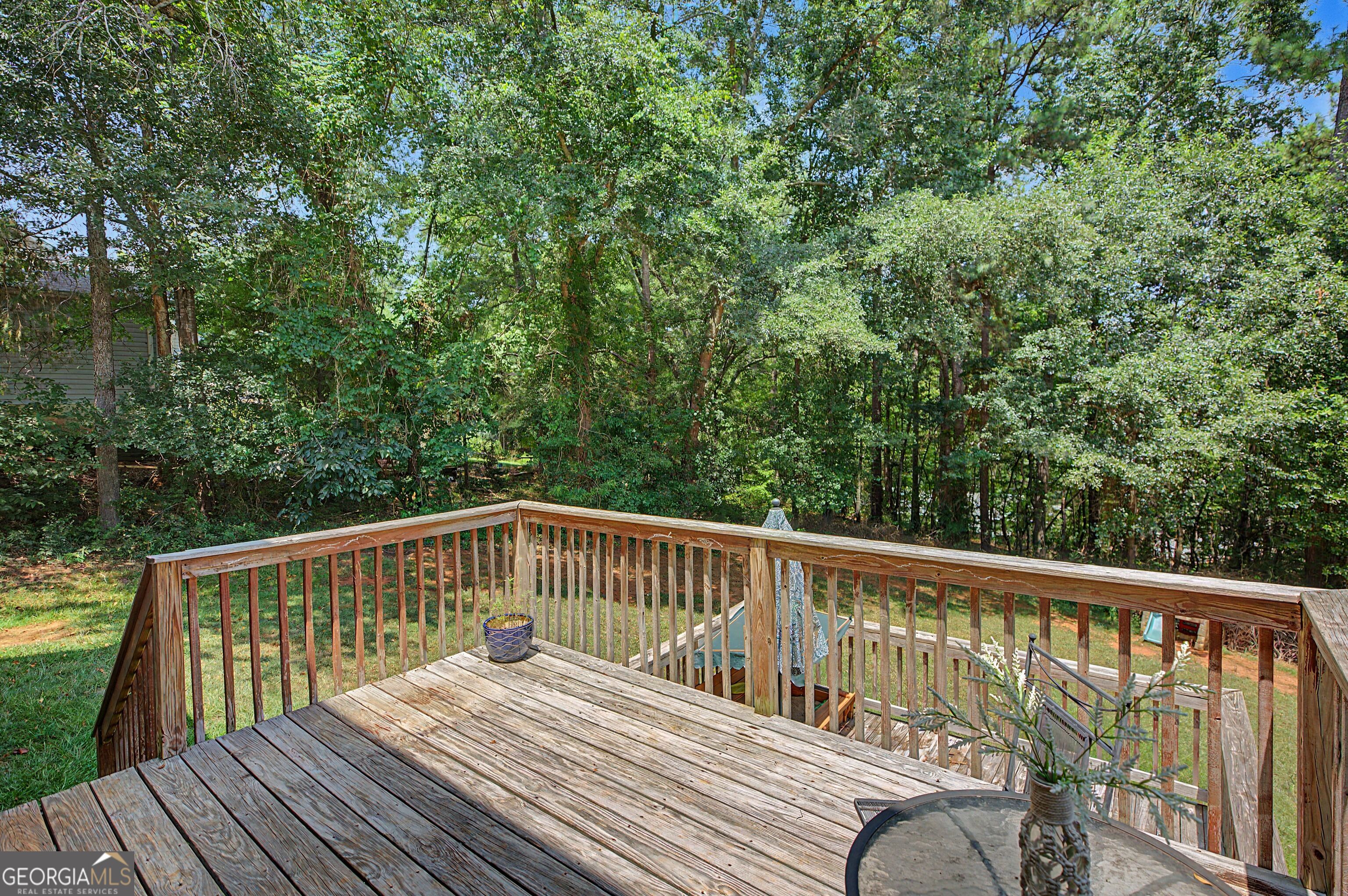 702 Club Drive Property Photo 33