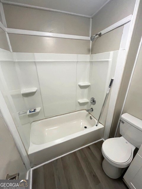 2956 Mercer University Drive Property Photo 8