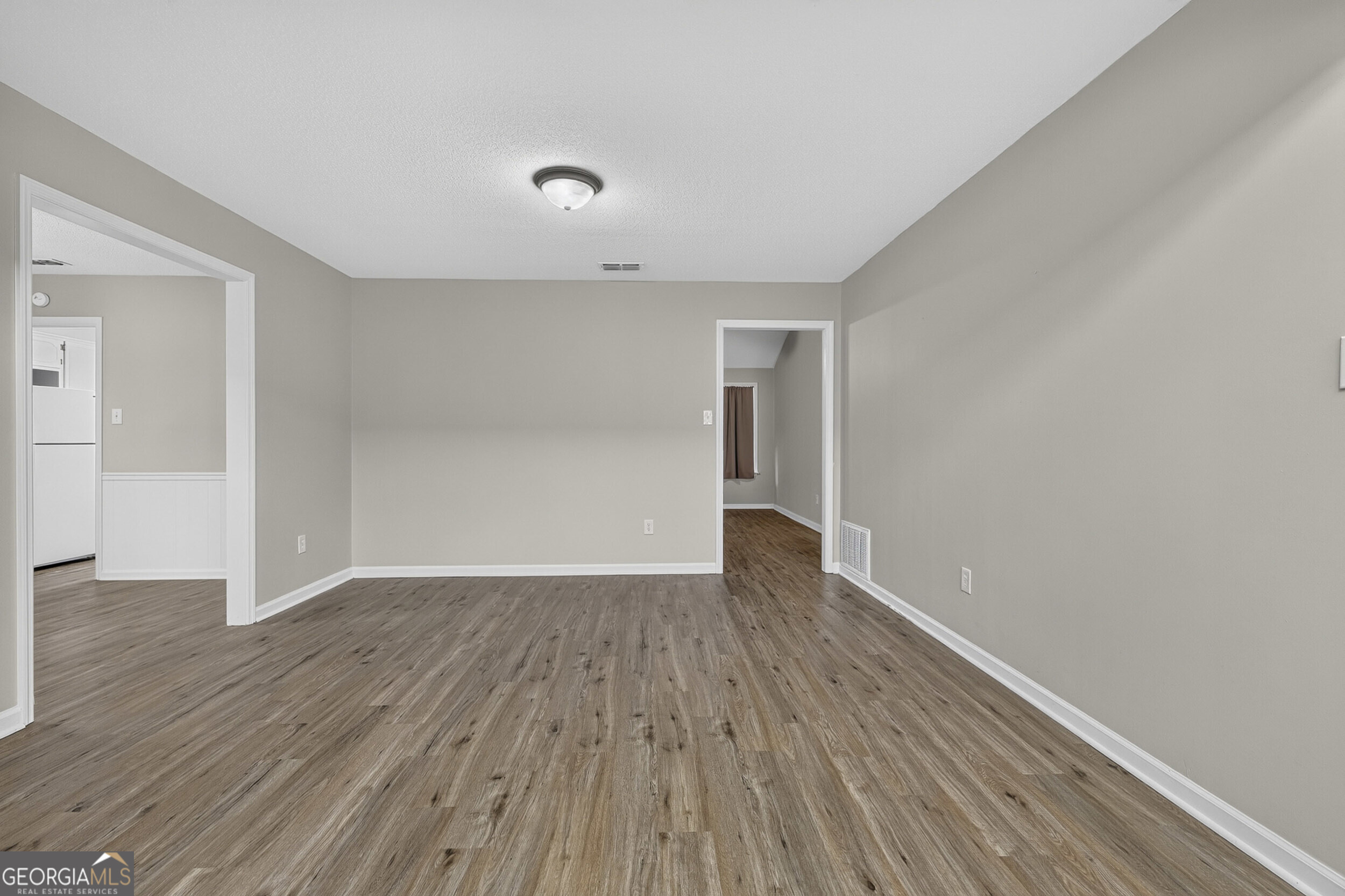 1437 Brown Road Property Photo 9