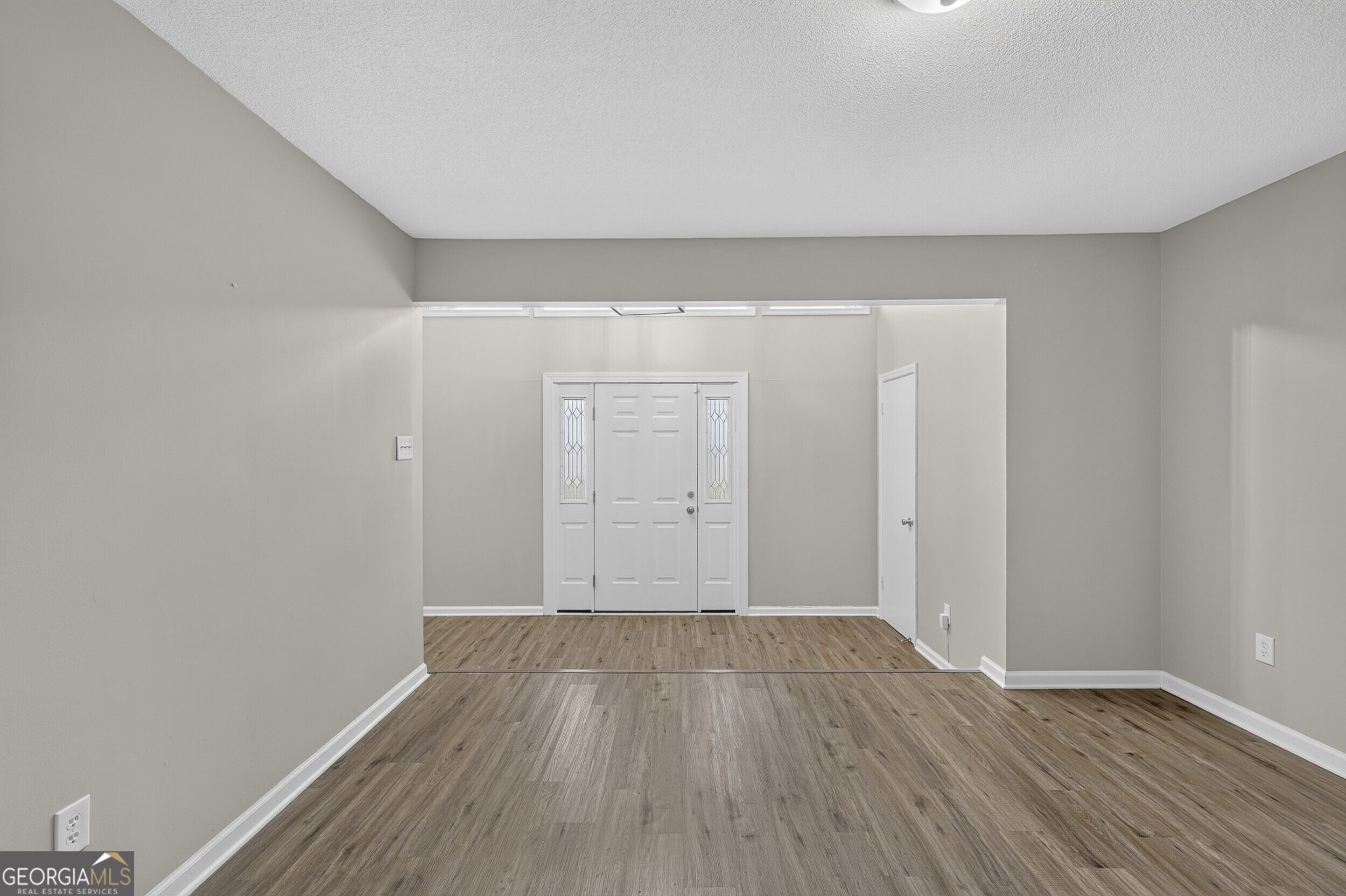 1437 Brown Road Property Photo 10