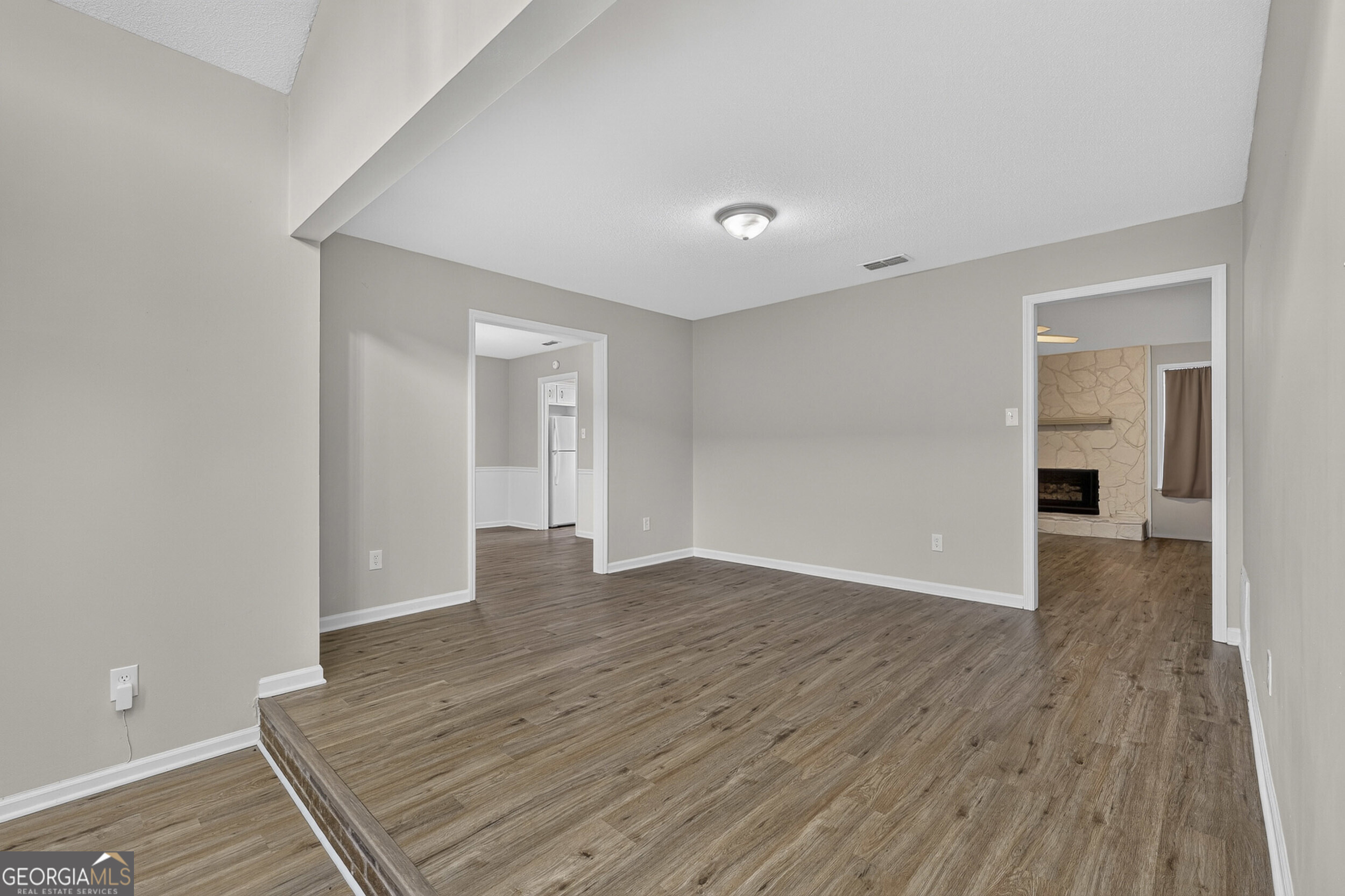 1437 Brown Road Property Photo 13