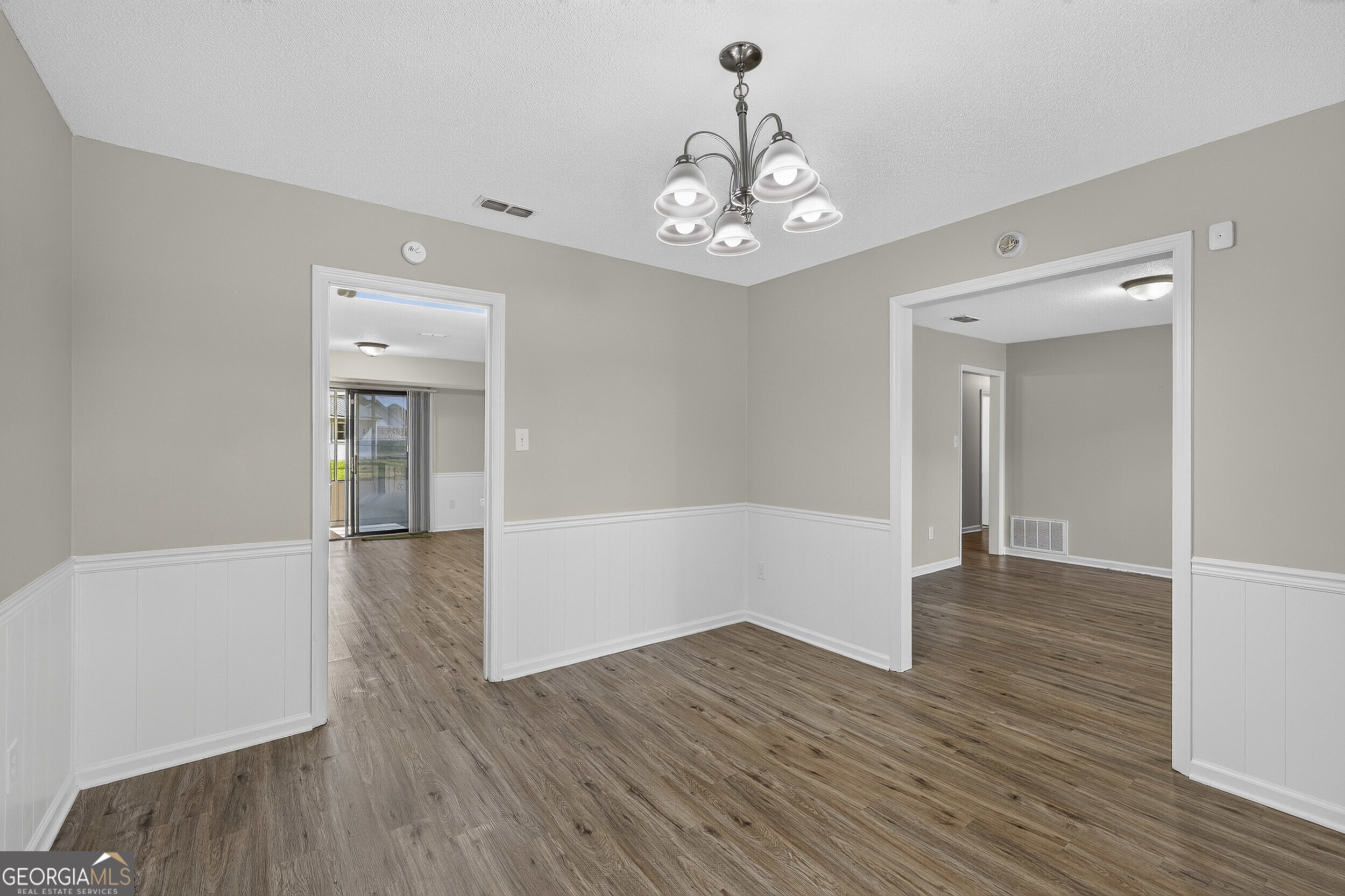 1437 Brown Road Property Photo 16