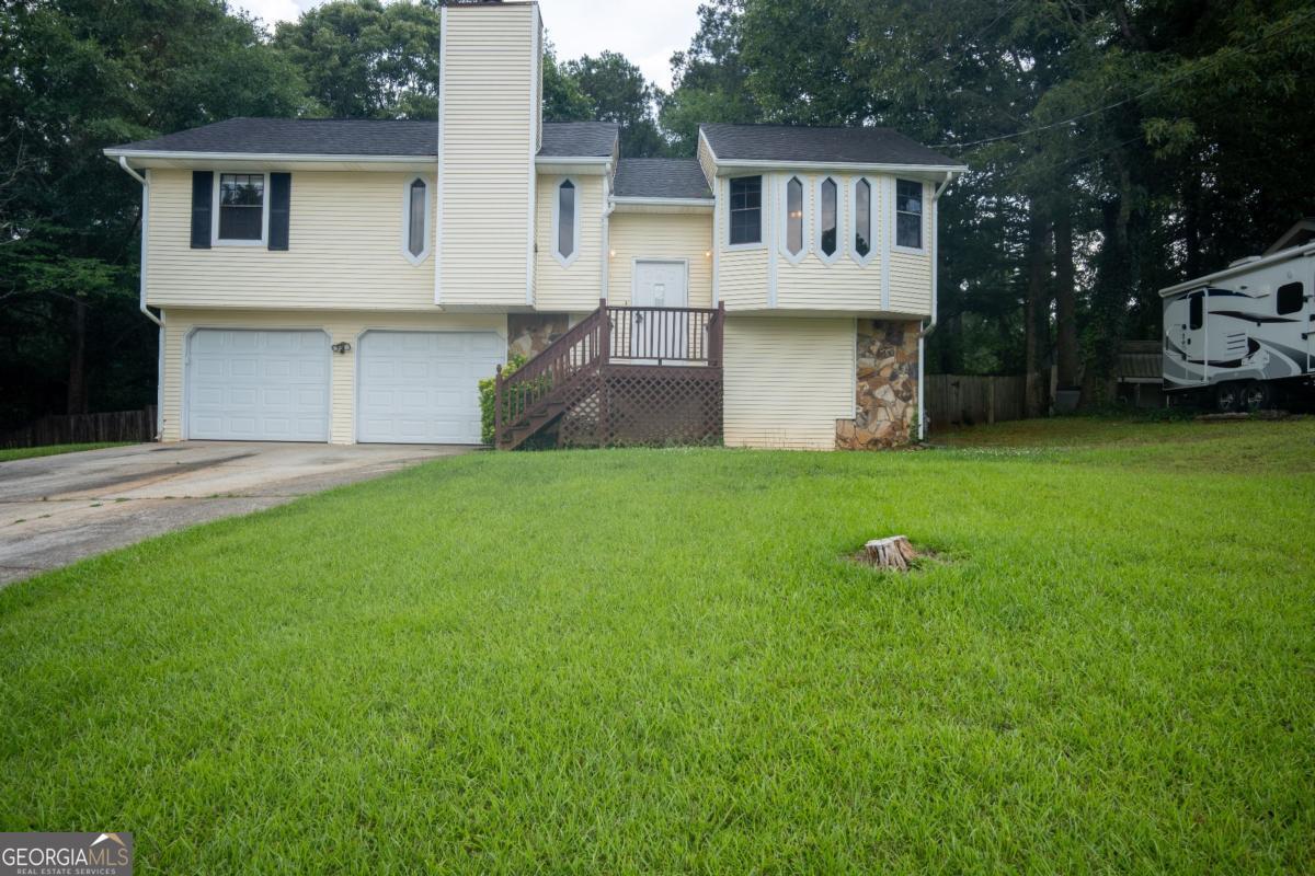 381 Windsor Walk Se Property Photo 1