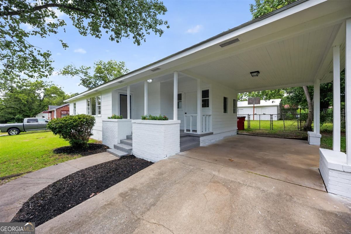 2792 Skyline Drive Property Photo 1