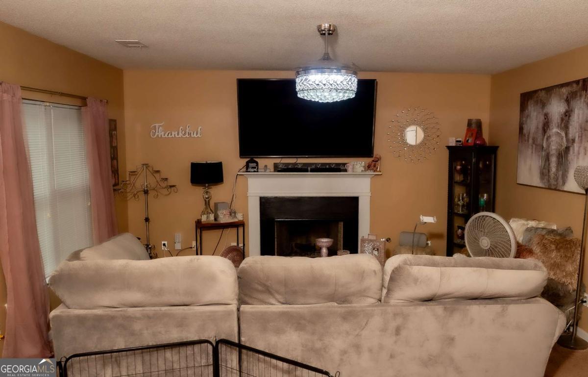 4761 Heather Mill Trace Property Photo 6