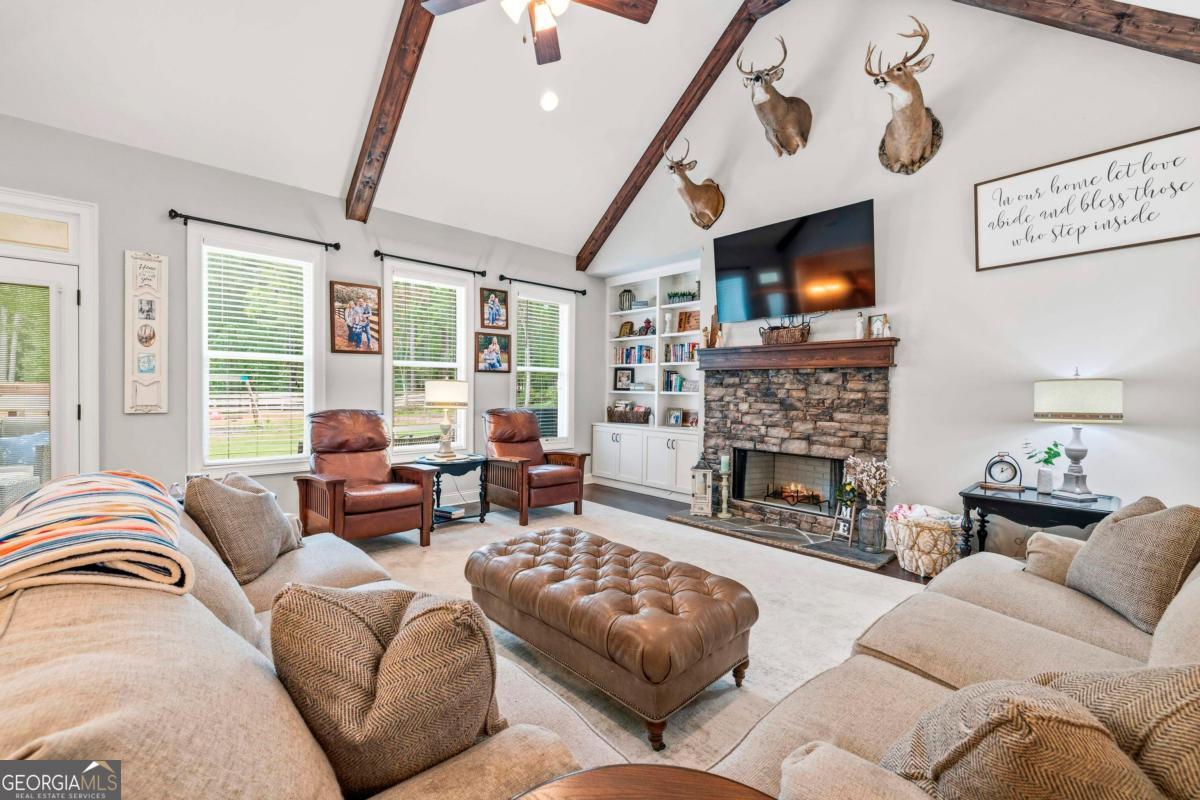 2471 Newborn Road Property Photo 8