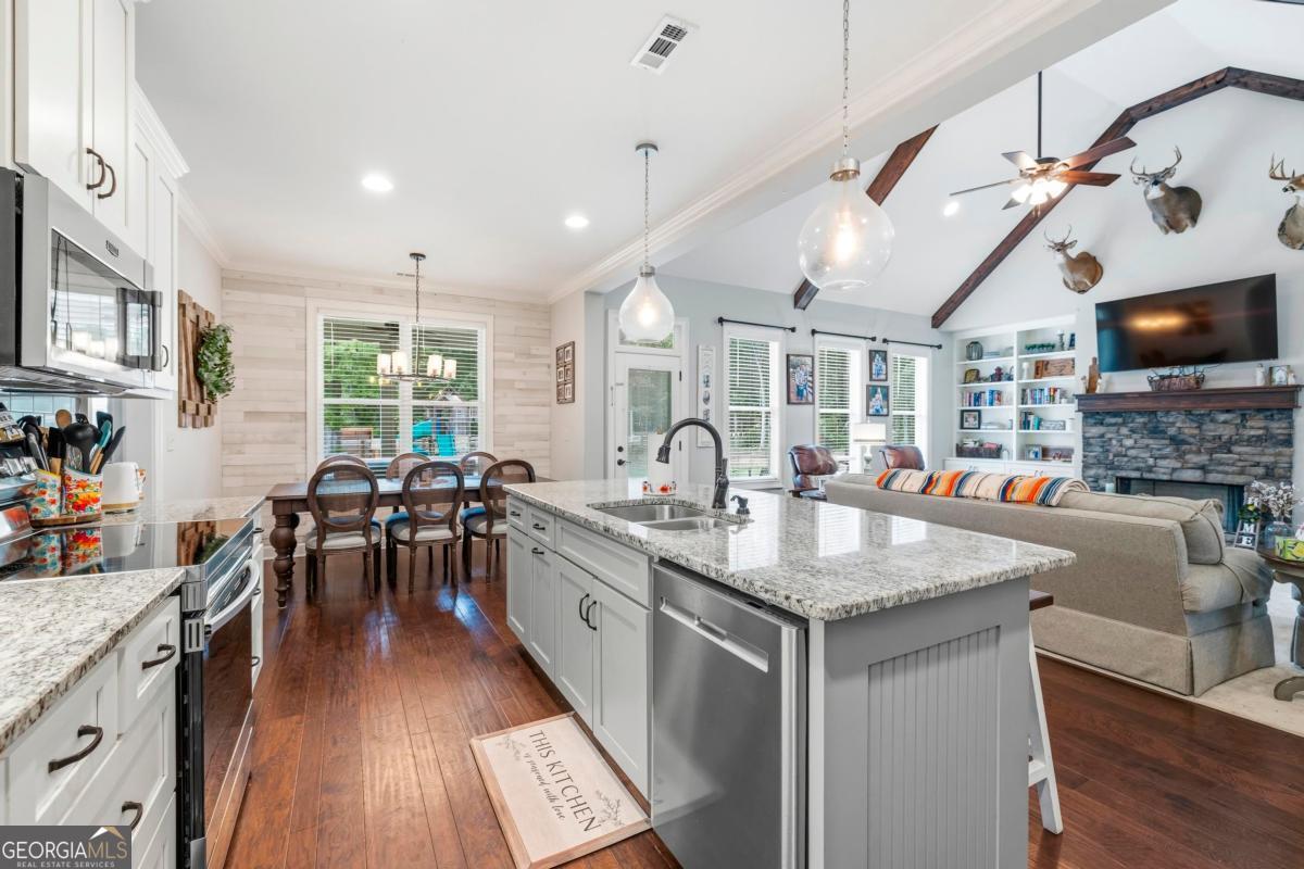 2471 Newborn Road Property Photo 11