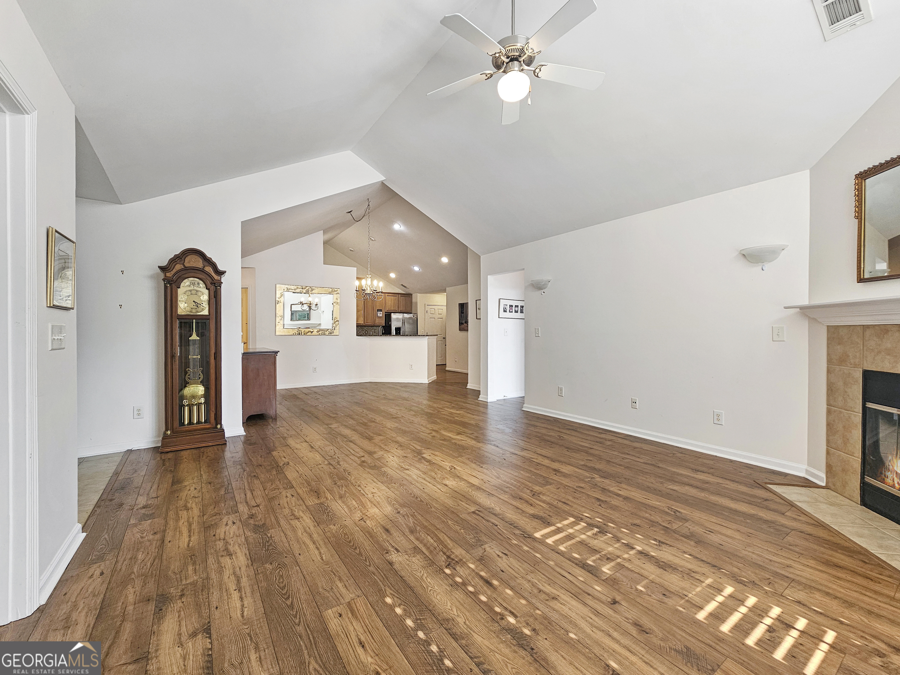 255 Rehobeth Way Property Photo 7