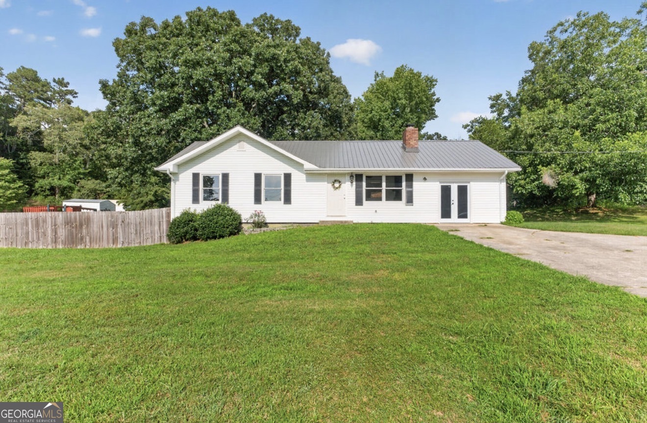 4408 Sardis Road Property Photo 1
