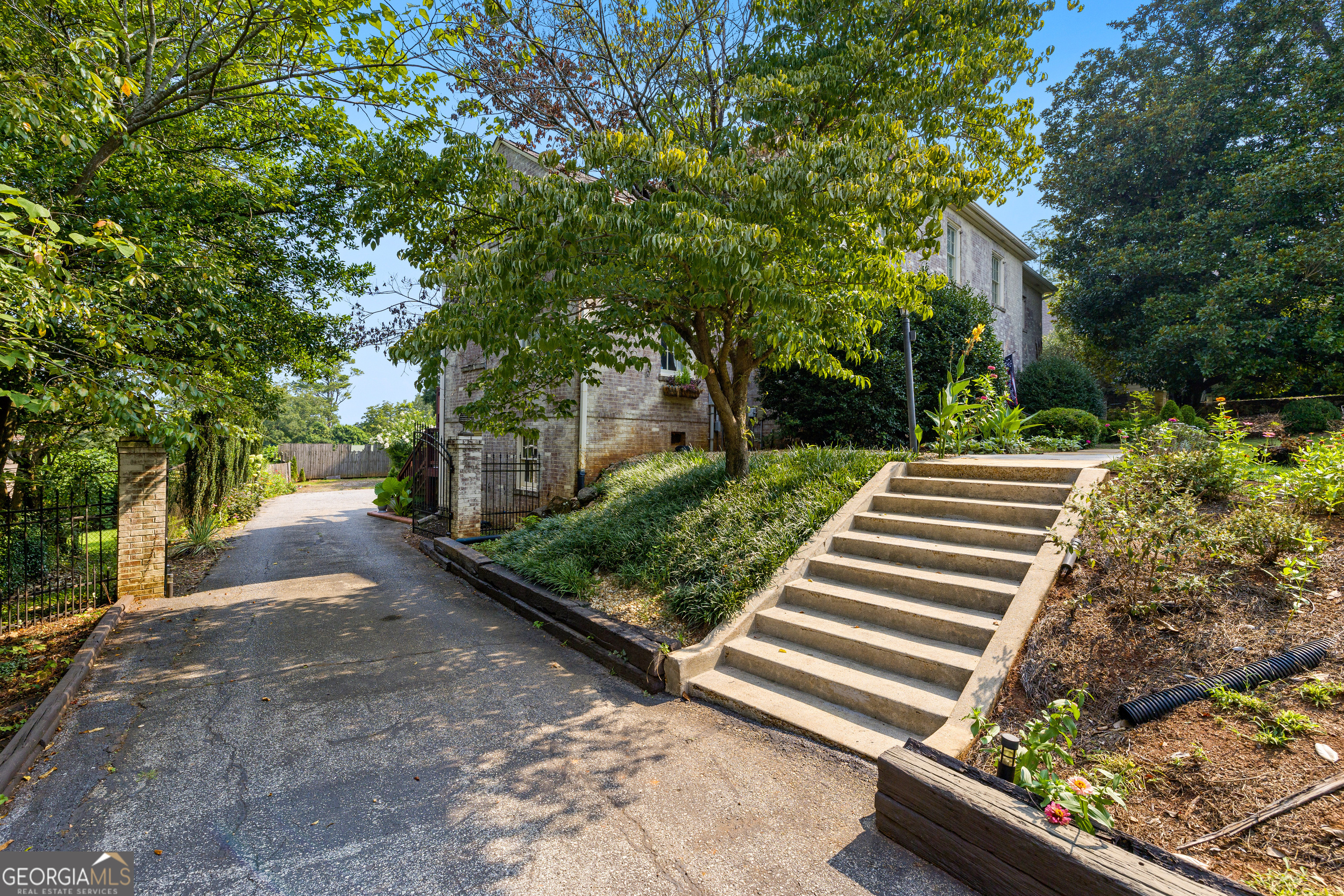 616 Broad Street Property Photo 64