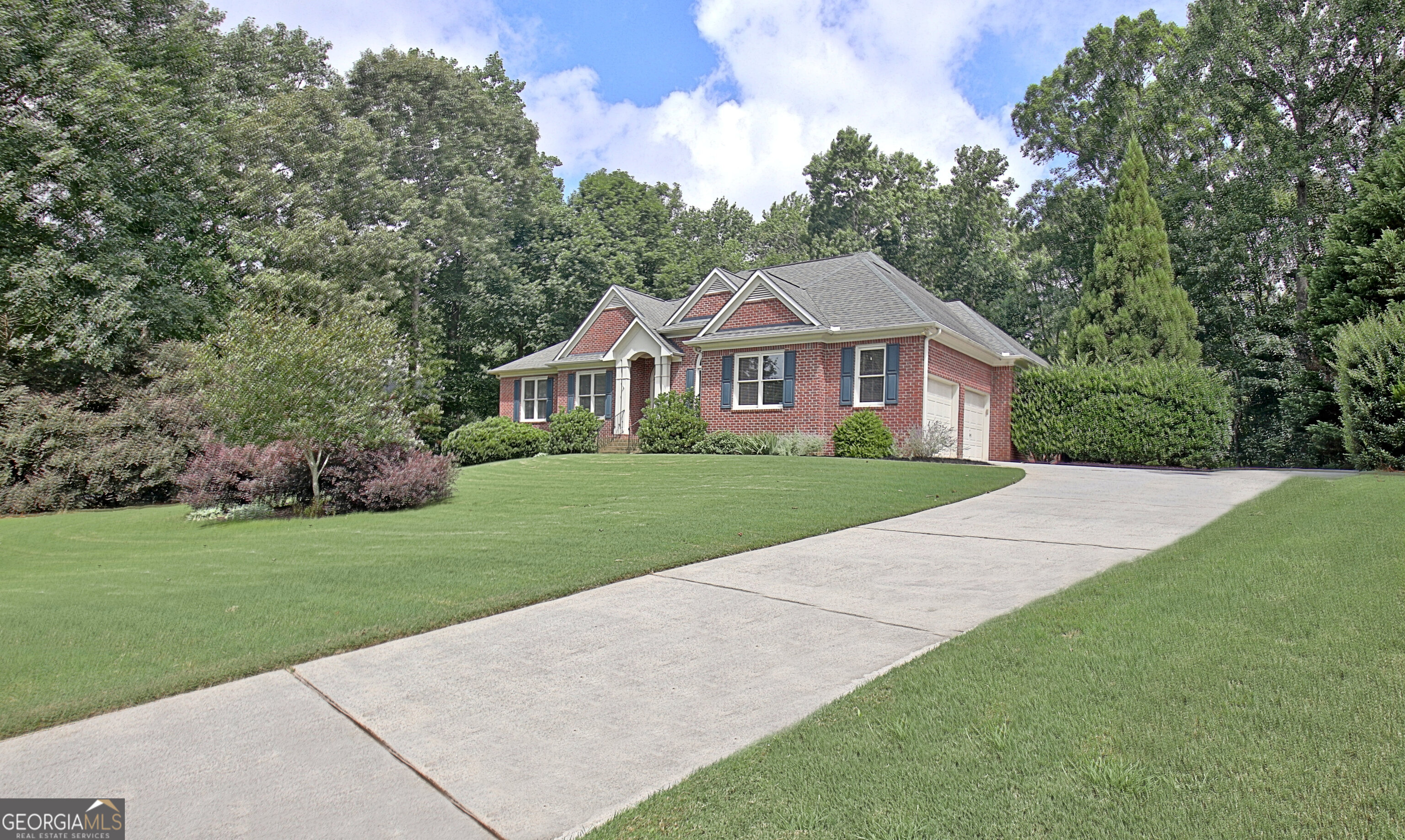 205 Hedgewick Way Property Photo 4