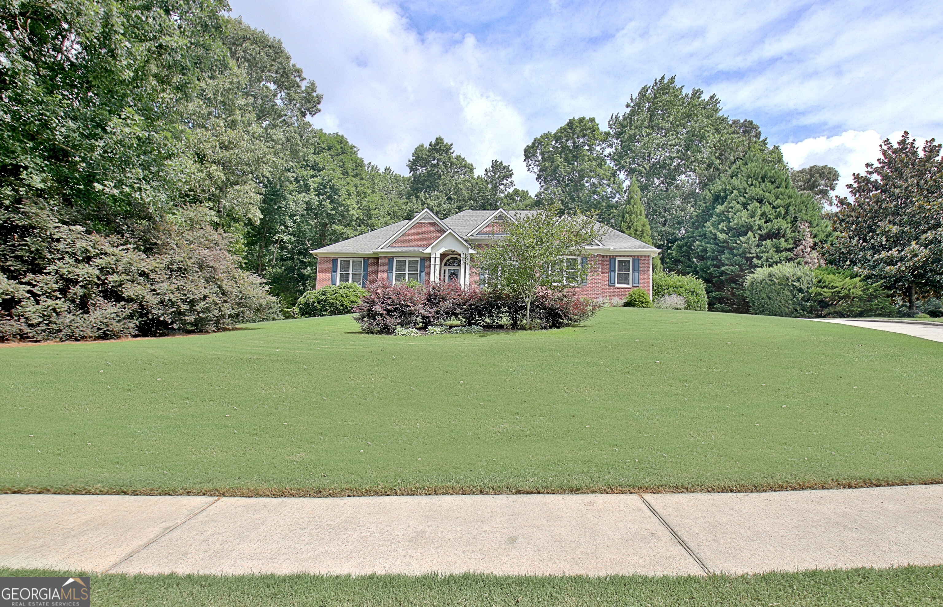 205 Hedgewick Way Property Photo 5