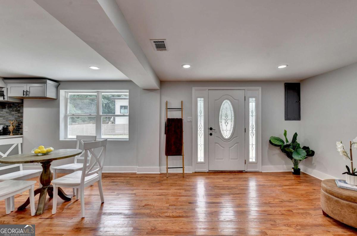 3178 North Druid Hills Road Property Photo 10